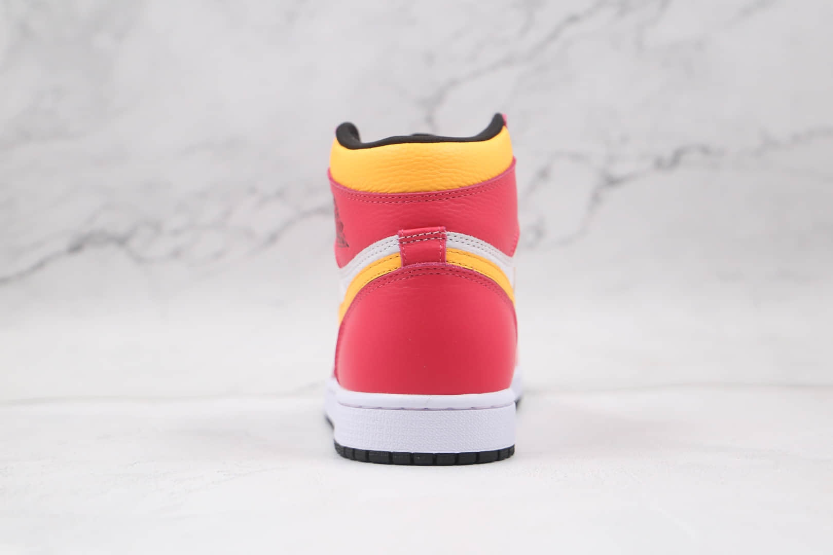 乔丹Air Jordan 1纯原版本高帮AJ1粉黄白篮球鞋原档案数据开发正确后跟定型 货号:555088-603
