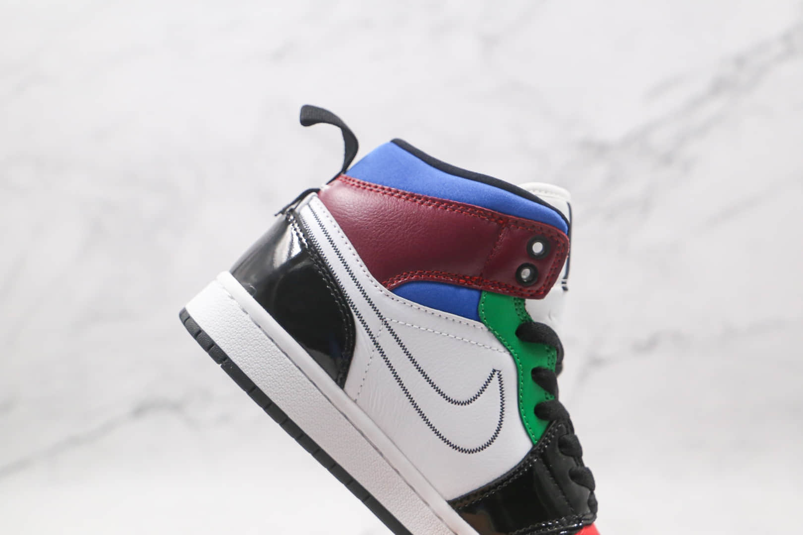 乔丹Air Jordan 1 Mid Multicolor纯原版本中帮AJ1彩色拼接篮球鞋正确后跟定型 货号:DB5454-001