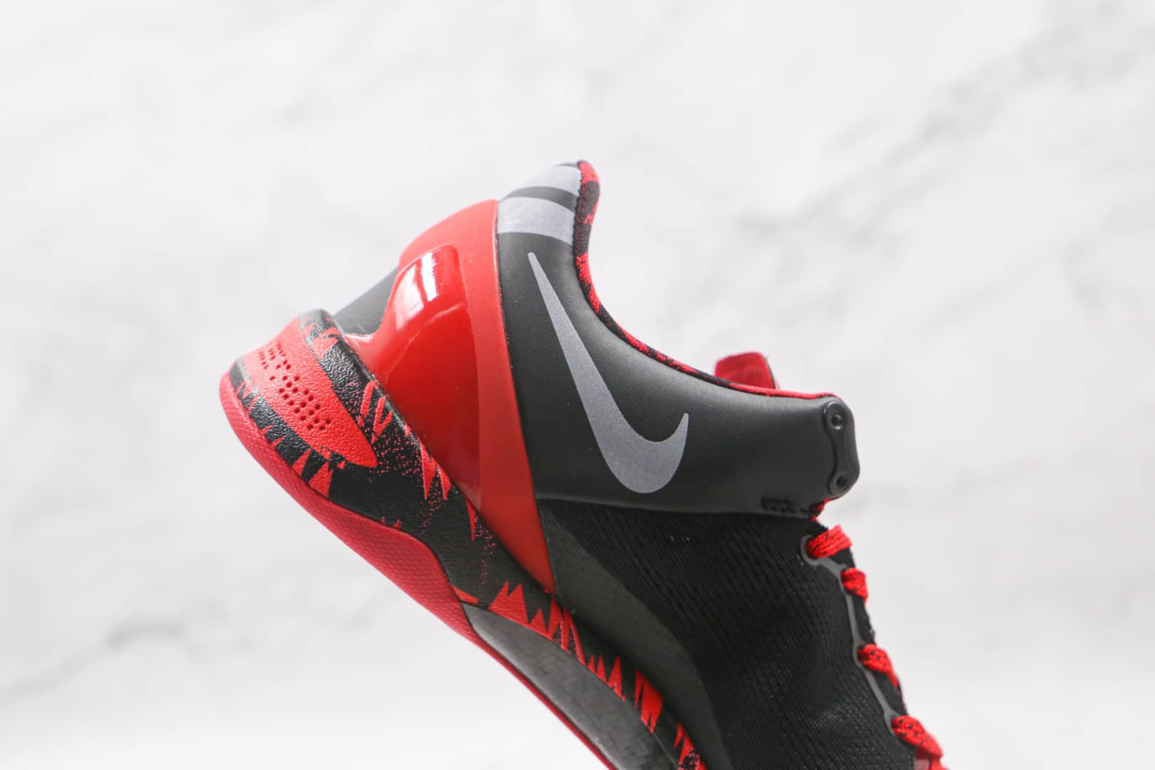 耐克Nike Kobe 8 System纯原版本科比8代黑红反光钩篮球鞋内置真实碳板气垫 货号:613959-002