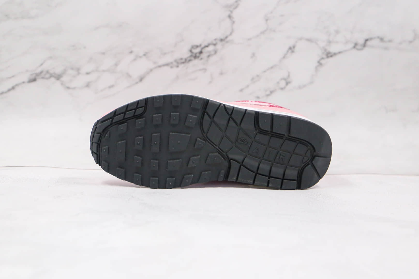 耐克Nike Air Max 1 Strawberry Lemonade纯原版本弹幕粉色反光气垫鞋原档案数据开发 货号:CJ0609-600