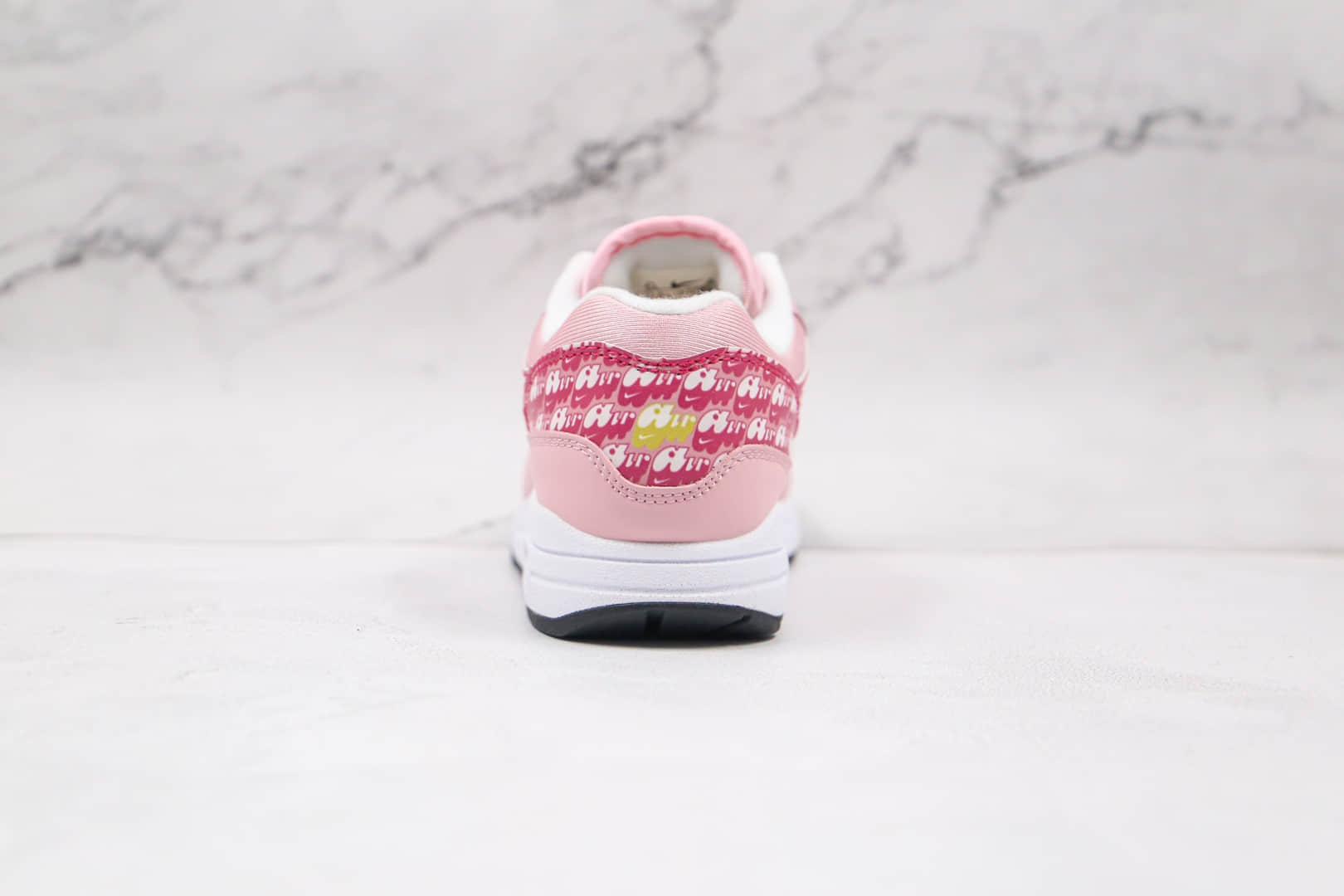 耐克Nike Air Max 1 Strawberry Lemonade纯原版本弹幕粉色反光气垫鞋原档案数据开发 货号:CJ0609-600