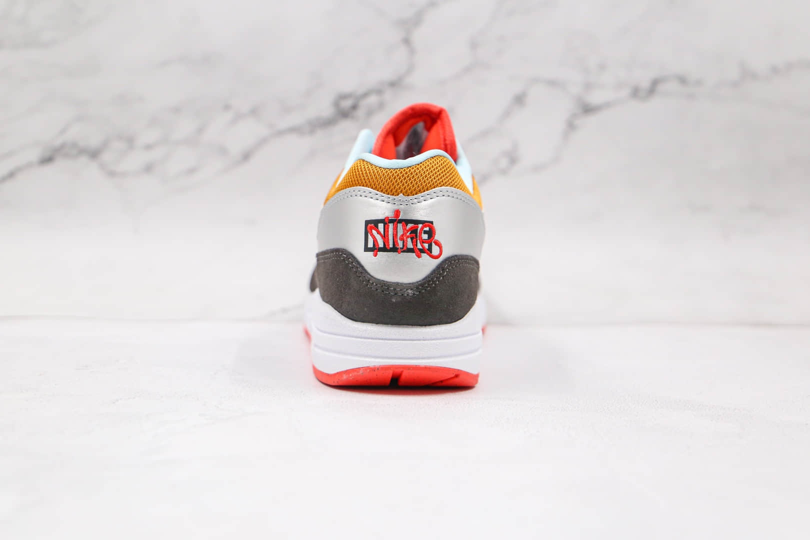 耐克Nike air max 1 white grey dark smoke纯原版本黑白黄蓝复古Max 1气垫鞋原盒原标 货号:CZ8138-100