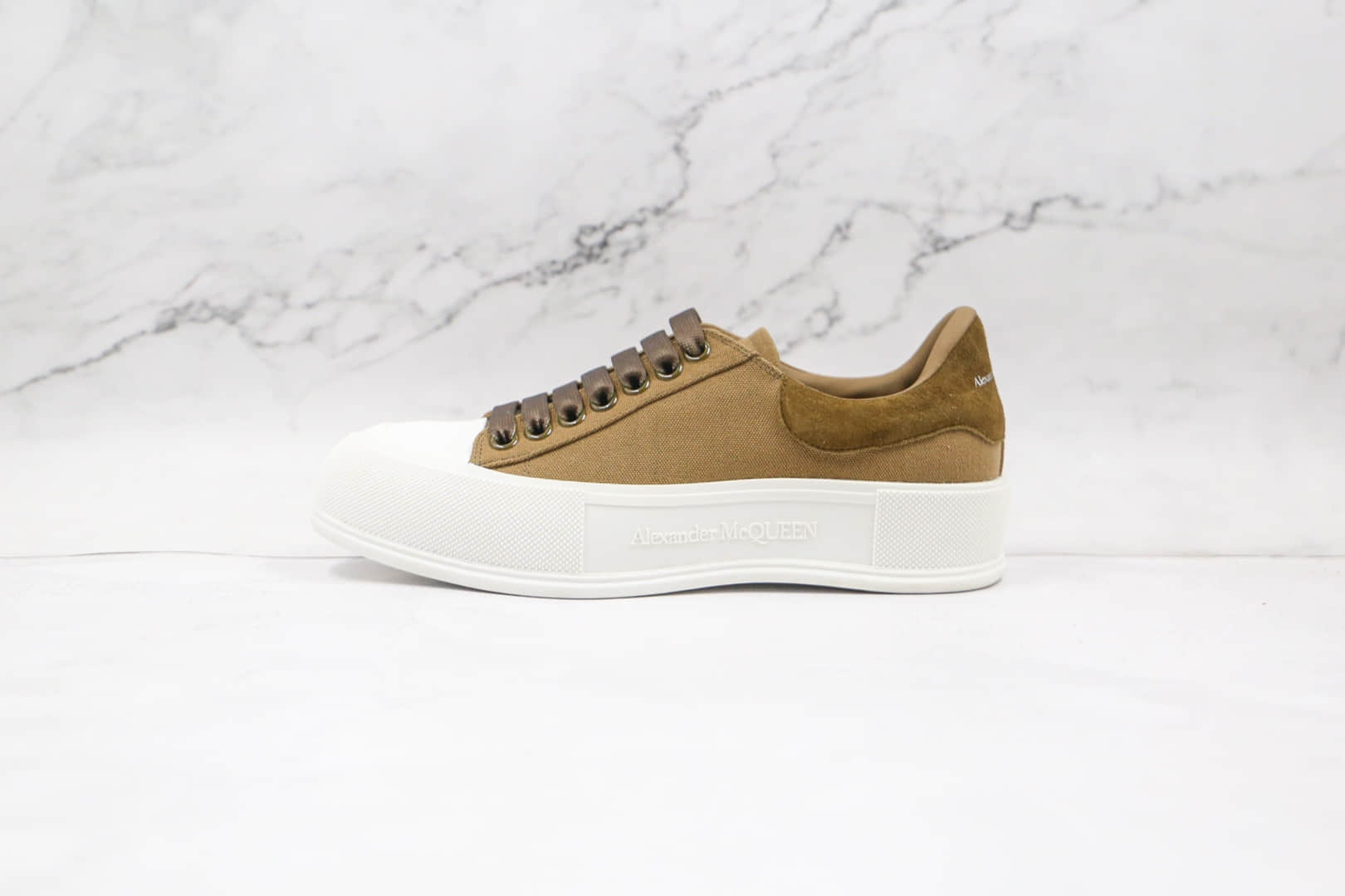 亚历山大Alexander McQueen sole sneakers麦昆贝壳头棕色板鞋纯原版本原盒原标 (ID:63201) - 图片1