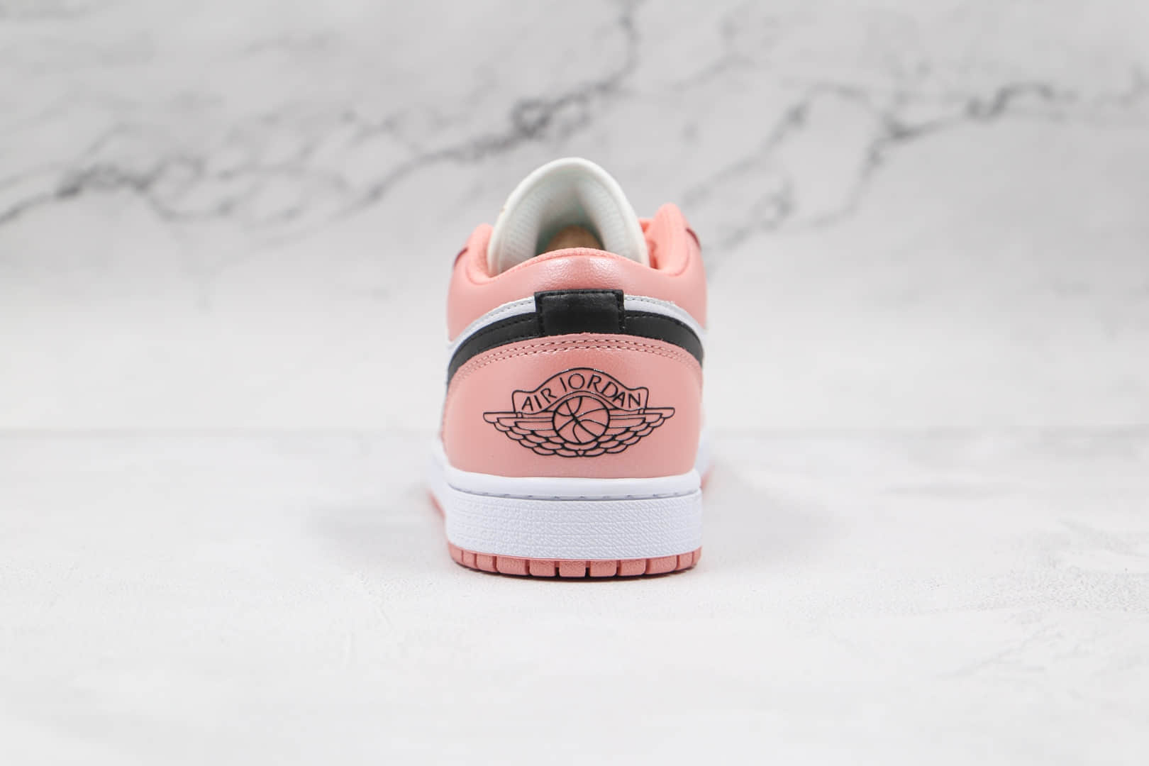 乔丹Air Jordan 1 Low纯原版本低帮AJ1黑勾北极粉板鞋原档案数据开发 货号:553560-800