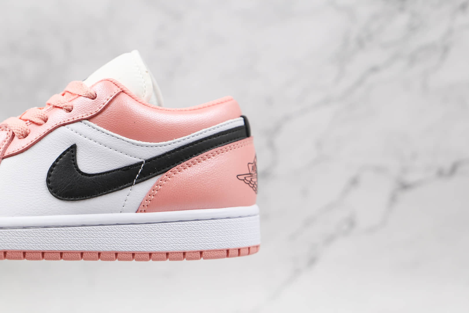 乔丹Air Jordan 1 Low纯原版本低帮AJ1黑勾北极粉板鞋原档案数据开发 货号:553560-800
