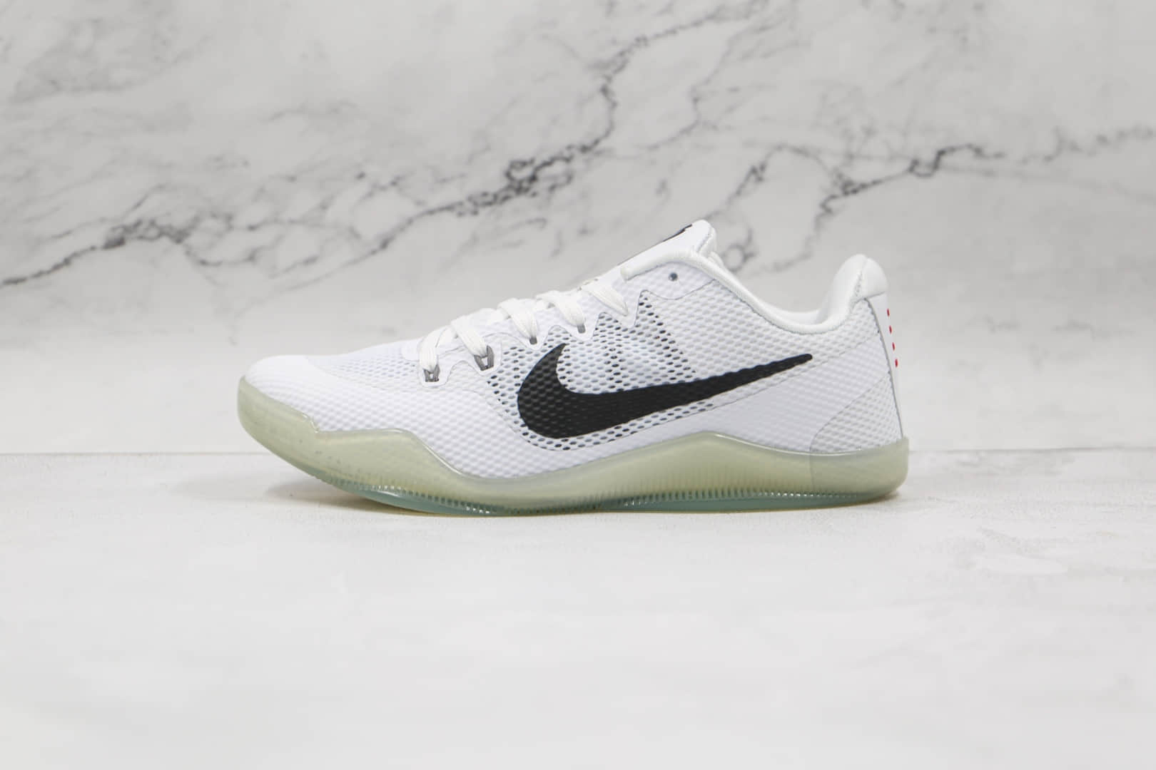 耐克Nike Kobe 11 EM纯原版本科比11代贝多芬白黑色篮球鞋原盒原标支持实战 货号:836184-100