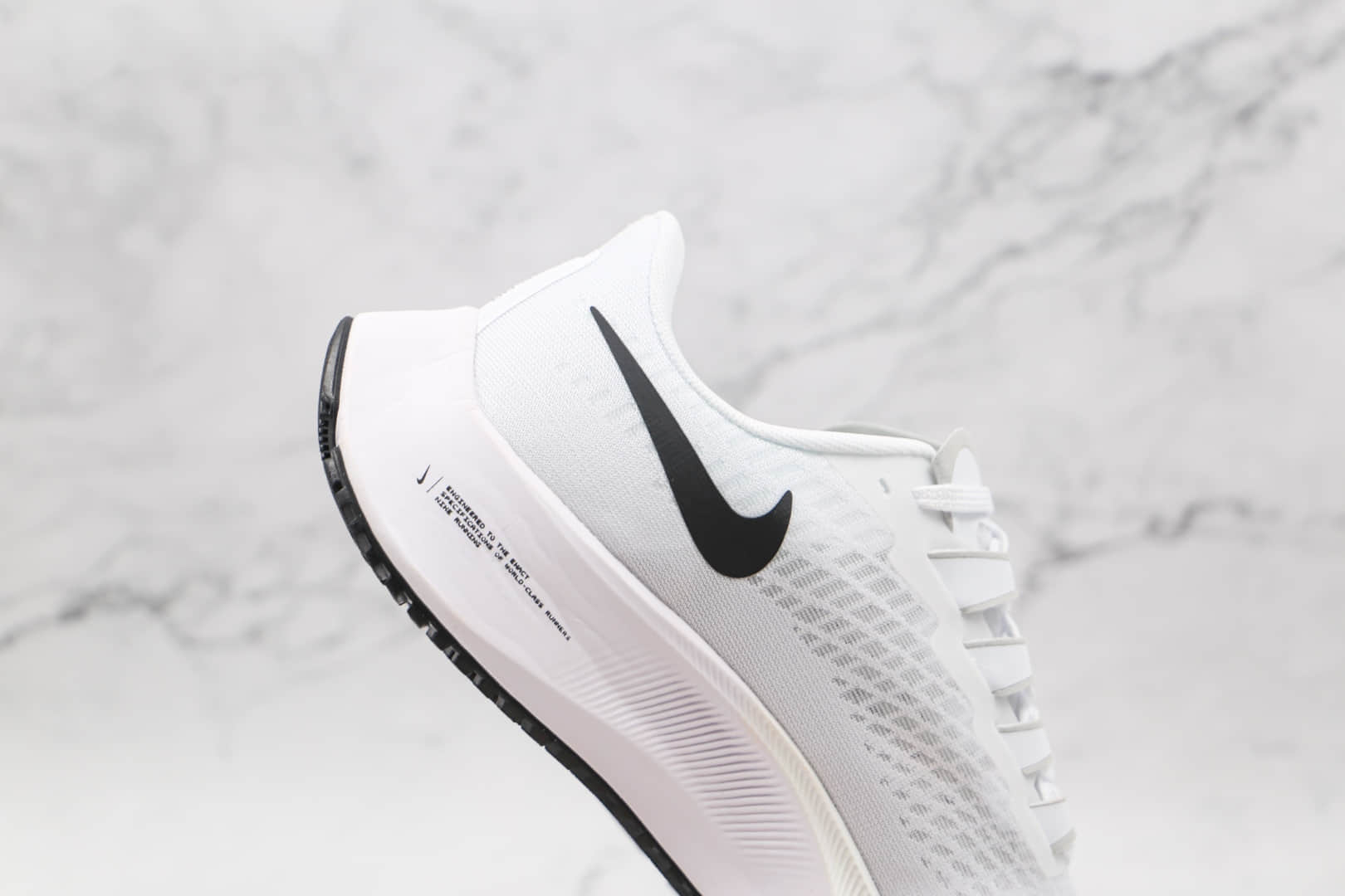 耐克Nike Air Zoom Pegasus 37纯原版本登月37代全白黑勾慢跑鞋原盒原标 货号:BQ9646-100