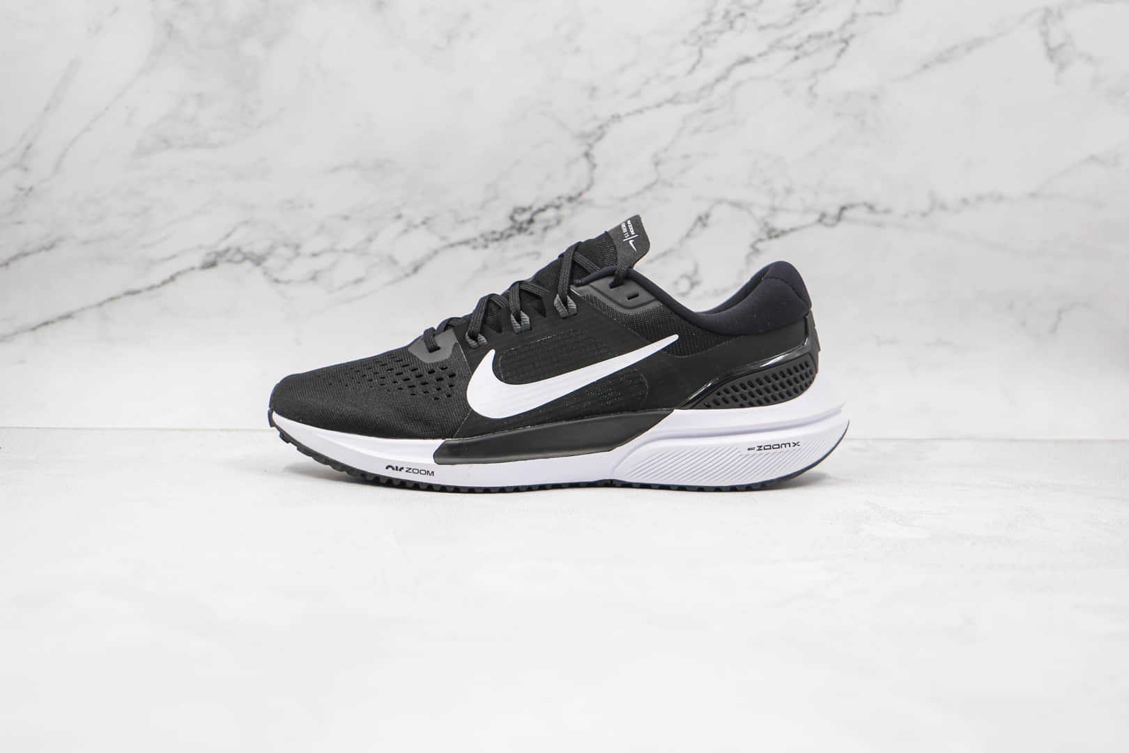 耐克Nike Air Zoom Vomero 15纯原版本登月15代黑色网面透气跑鞋原楦头纸板打造 (ID:64342) - 图片1