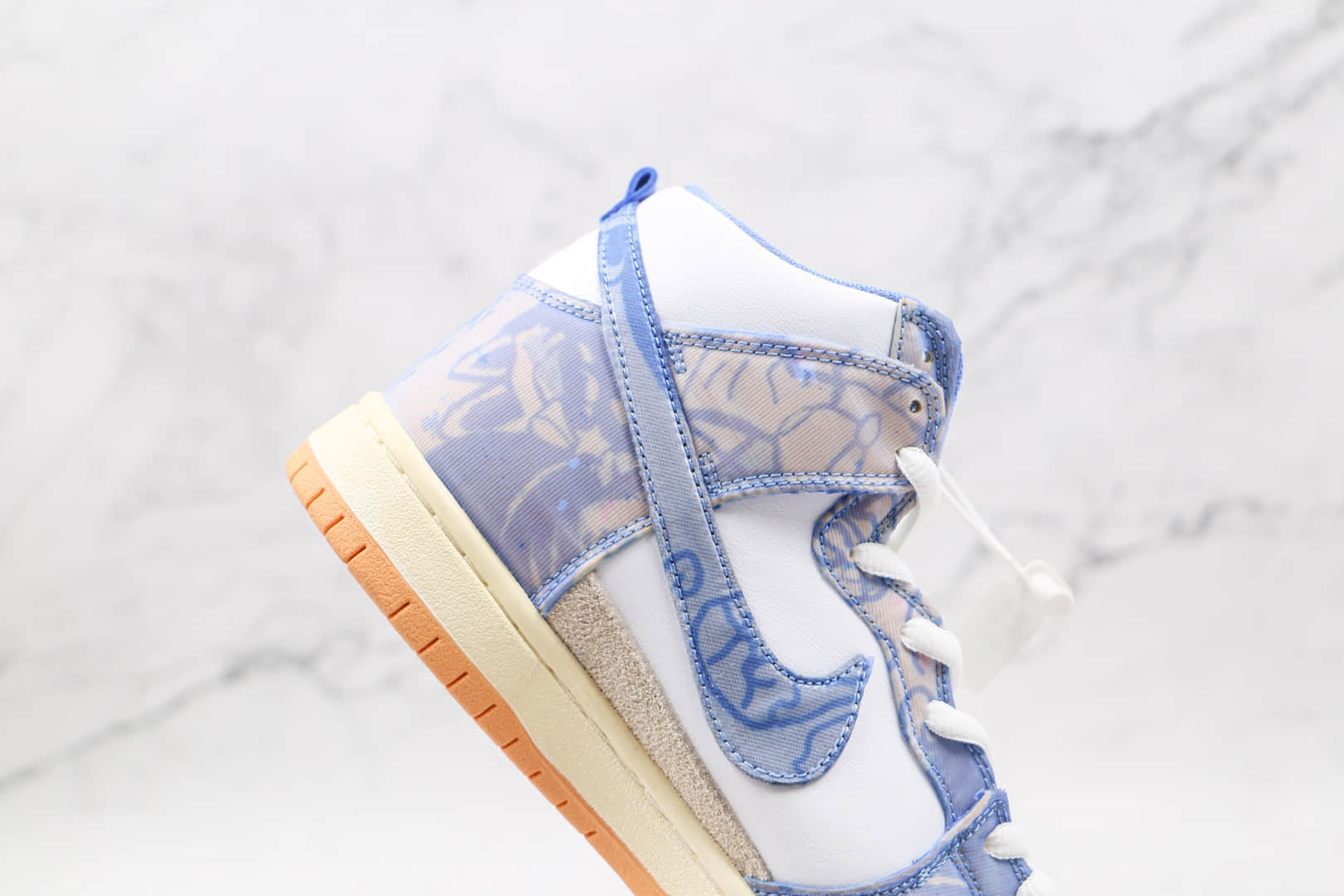 耐克Nike SB Dunk High x Carpet Company联名款纯原版本高帮SB DUNK白蓝地毯刮刮乐板鞋原楦头纸板打造 货号:CV1677-100