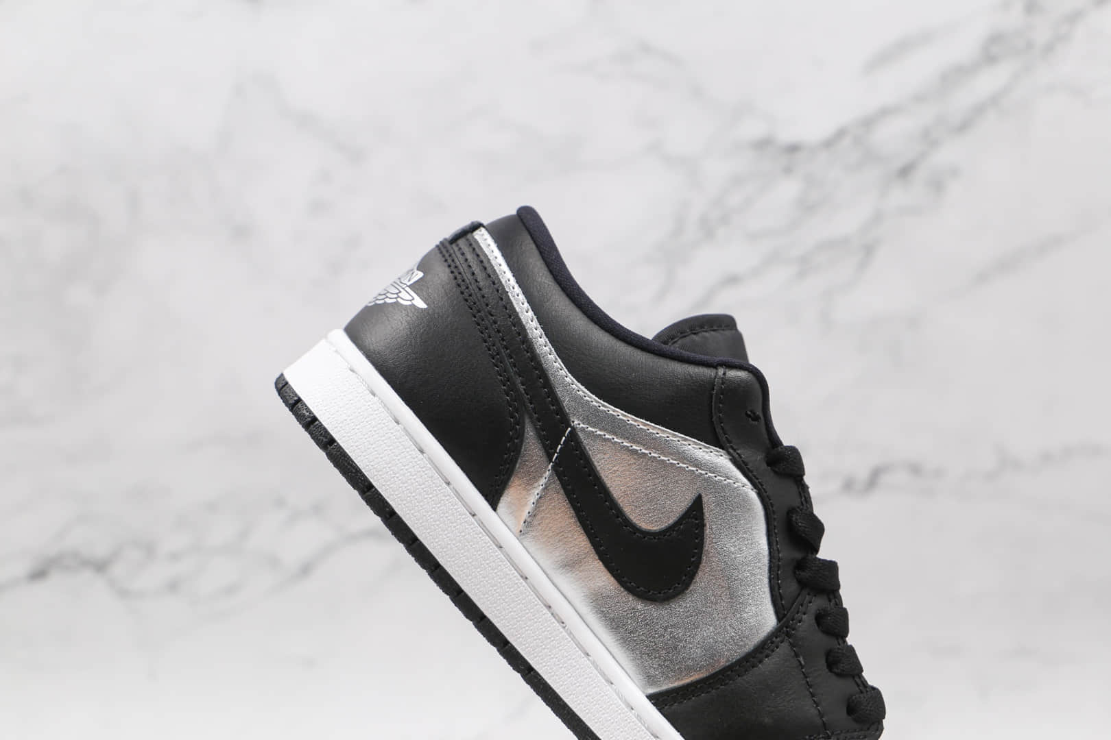 乔丹Air Jordan 1 Low纯原版本低帮AJ1黑银脚趾板鞋原档案数据开发 货号:DA5551-001