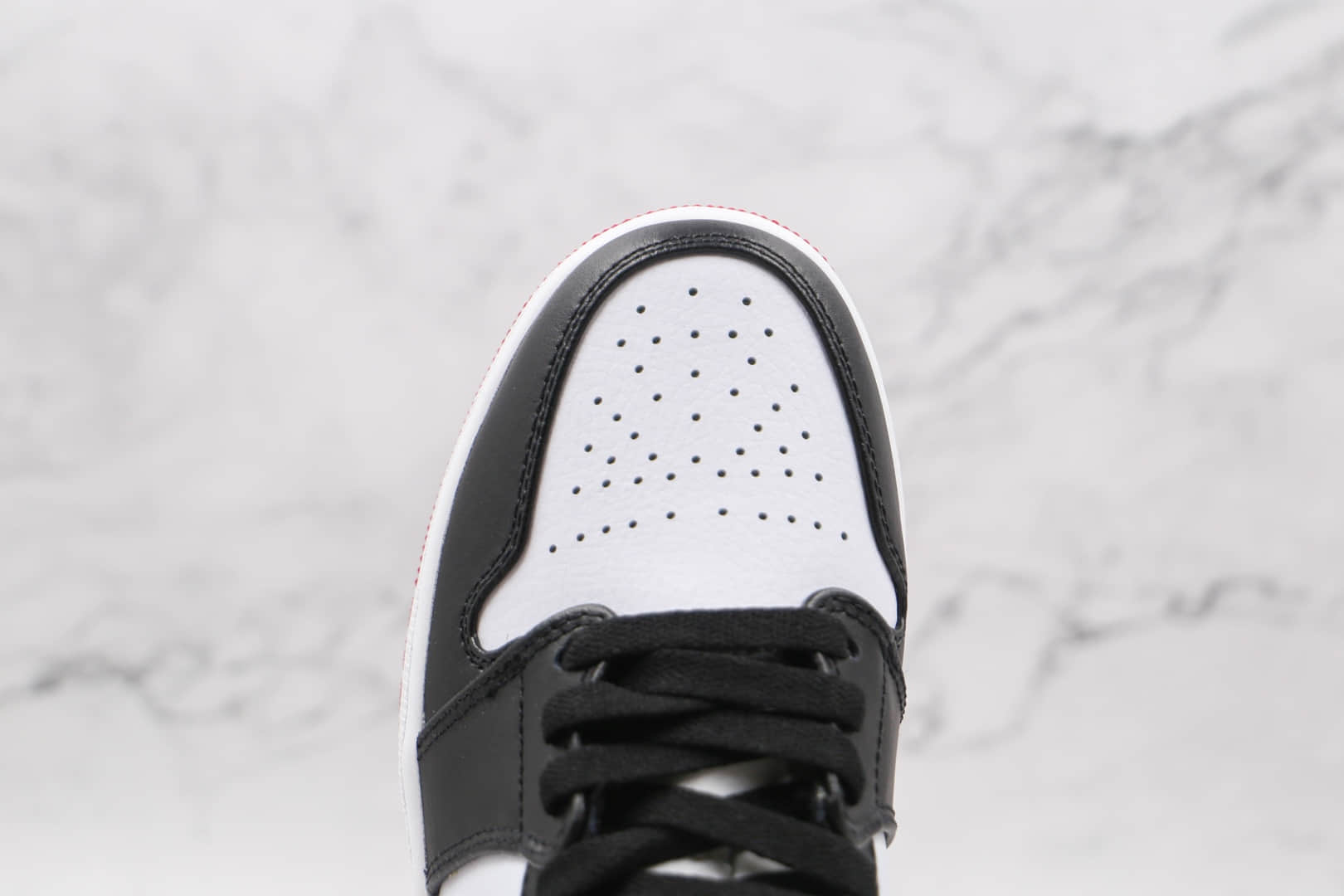 乔丹Air Jordan 1 Mid SE纯原版本中帮AJ1黑白红色板鞋原档案数据开发 货号:554724-122