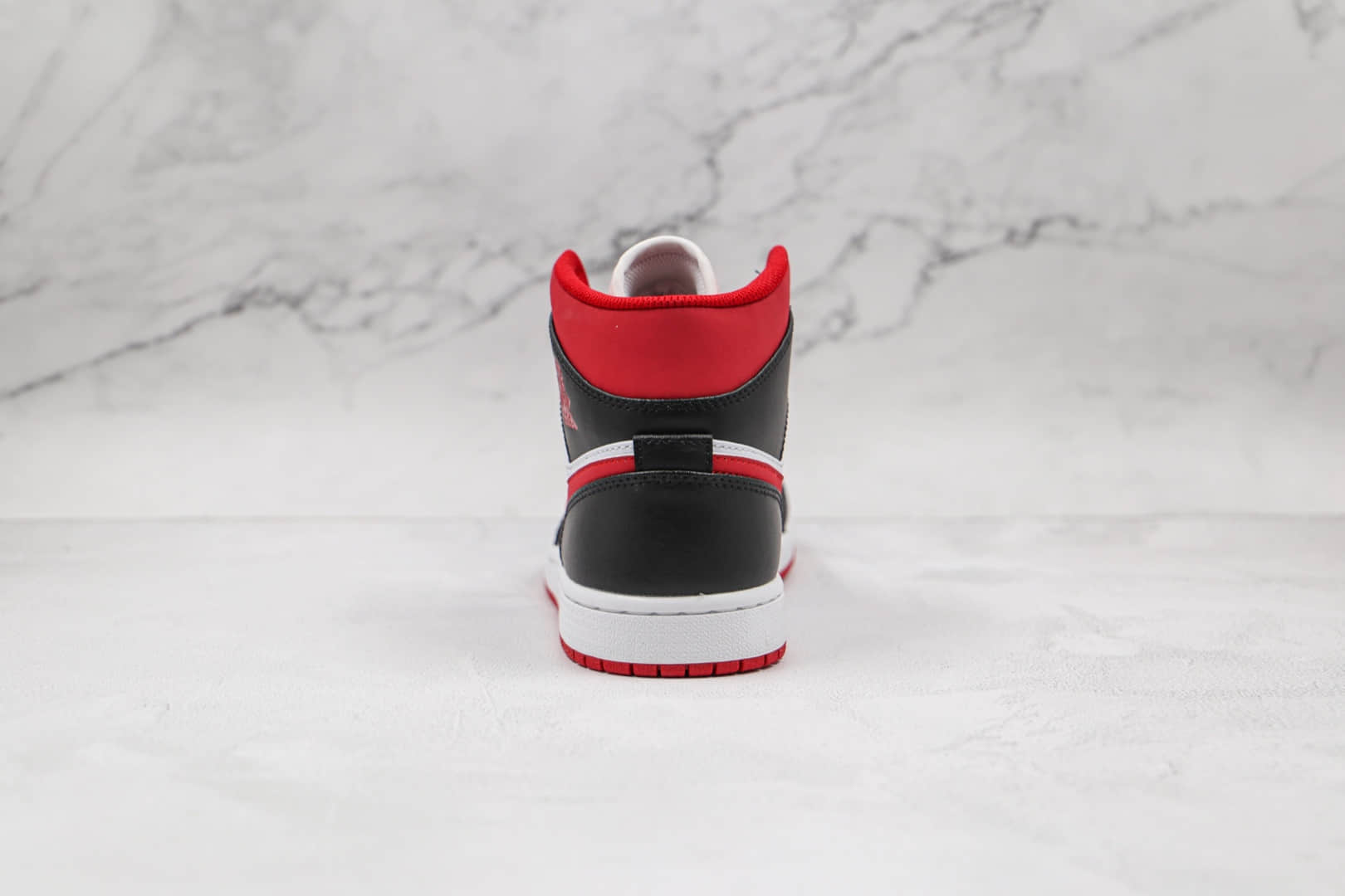 乔丹Air Jordan 1 Mid SE纯原版本中帮AJ1黑白红色板鞋原档案数据开发 货号:554724-122