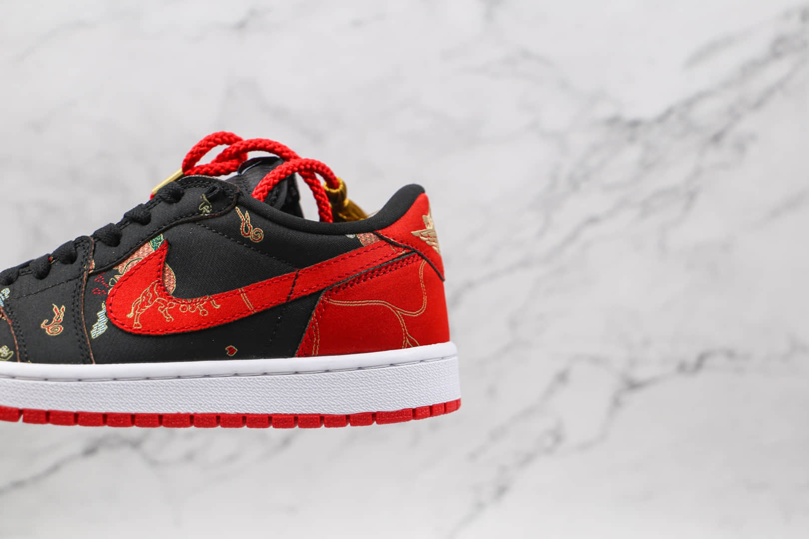乔丹Air Jordan 1 Low CNY纯原版本低帮AJ1牛年限定黑红色板鞋原盒原标 货号:DD2233-001