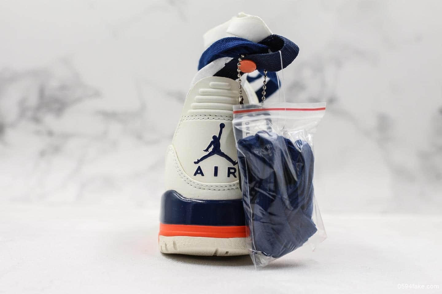 耐克Nike Air Jordan 3 RTR EXP Lite公司级AJ3白蓝配色透明蝉翼休闲穿搭文化篮球中筒靴 货号：BQ8394-100
