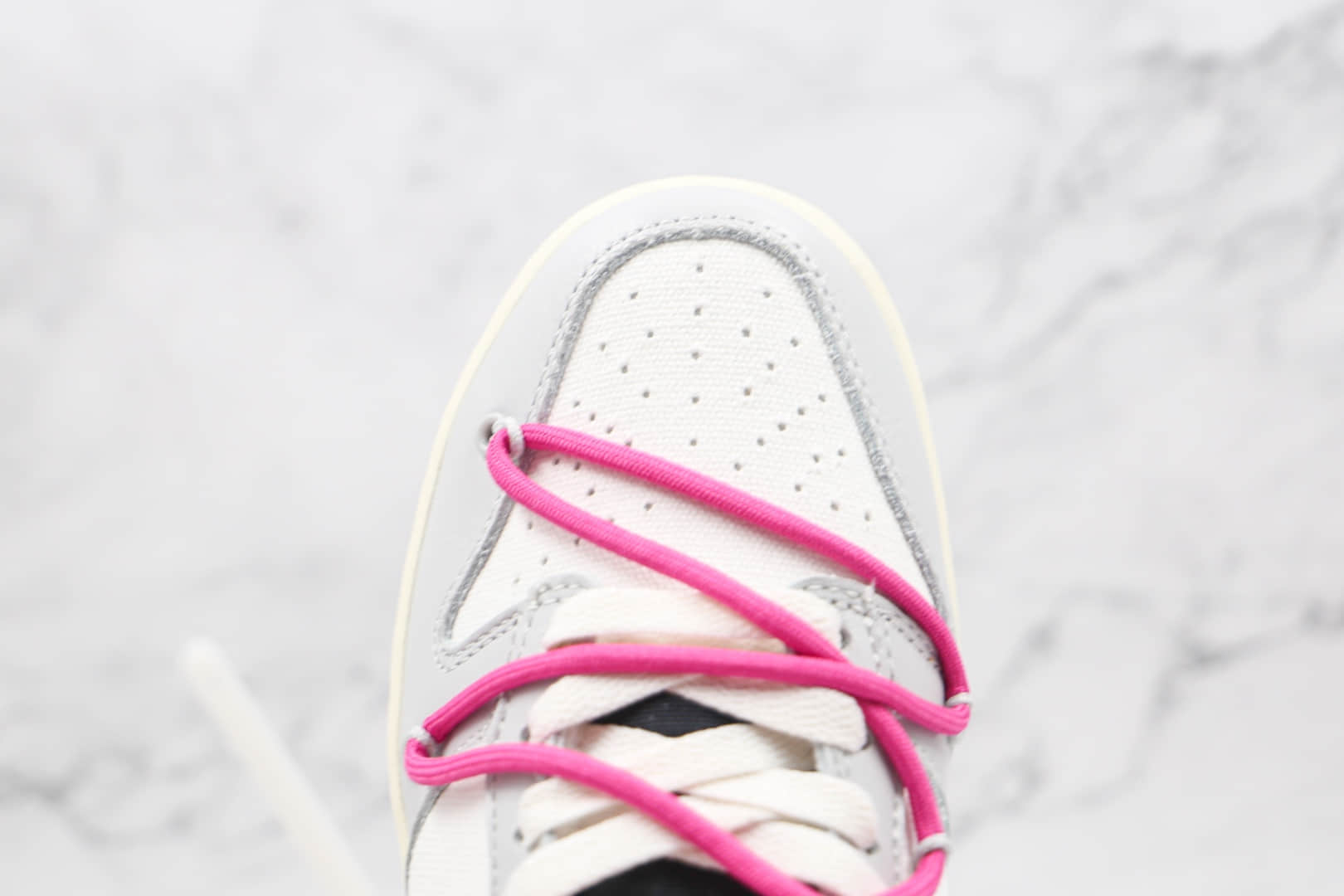 耐克Nike Dunk Low x OFF-WHITE x Futura三方联名款纯原版本低帮SB DUNK灰白紫色板鞋原盒原标 货号:DM1602-106