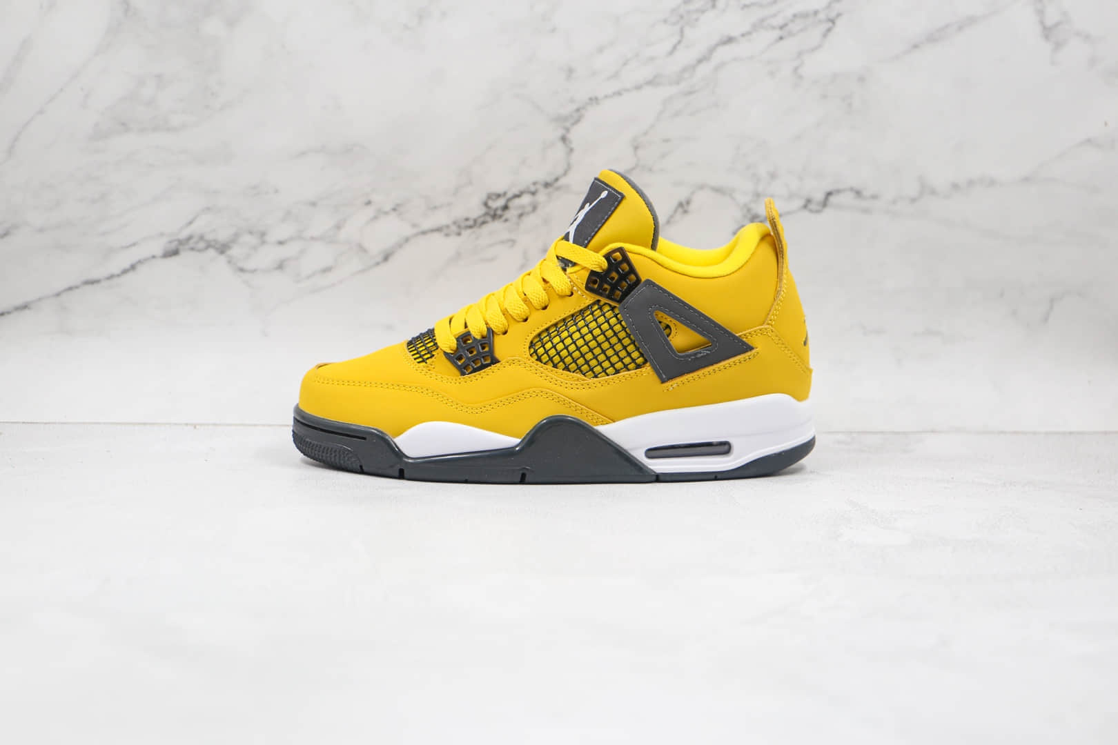乔丹Air Jordan 4 “Lightning”纯原版本AJ4大黄蜂黑黄电母进口皮料原厂底模 (ID:65338) - 图片1