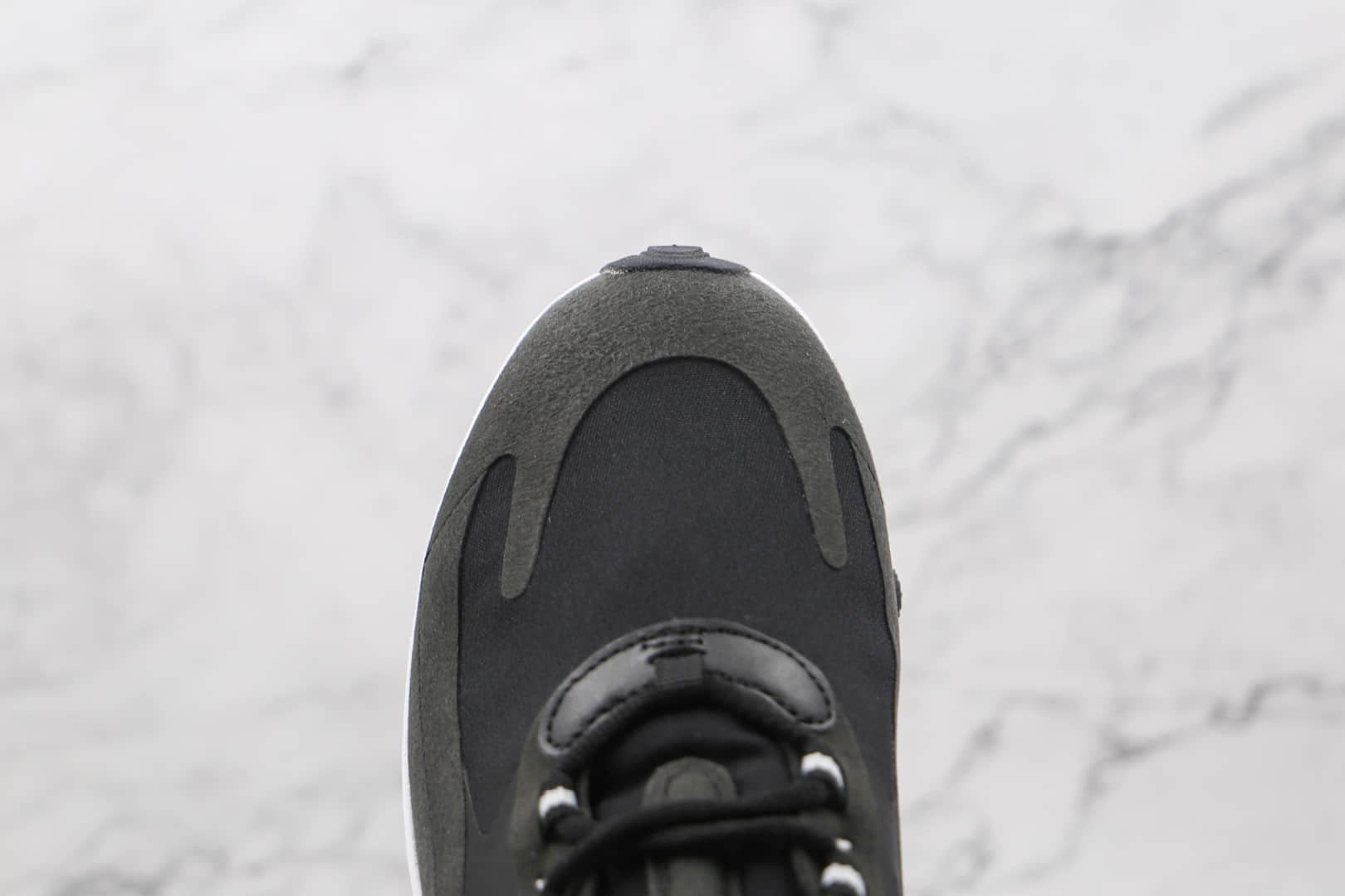 耐克Nike Air Max 270 React纯原版本瑞亚赛车系列半掌气垫跑鞋黑白色原标原盒 货号:CI3866-004