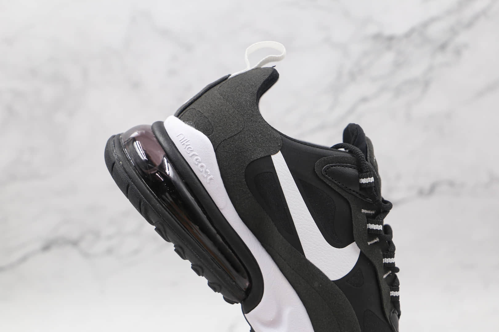 耐克Nike Air Max 270 React纯原版本瑞亚赛车系列半掌气垫跑鞋黑白色原标原盒 货号:CI3866-004