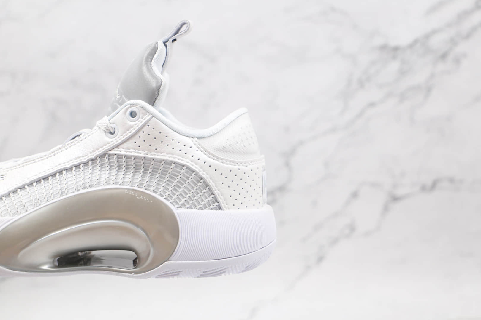 乔丹AIR JORDAN XXXV LOW PF纯原版本银白色AJ35篮球鞋内置Zoom气垫支持实战 货号:CW2459-100
