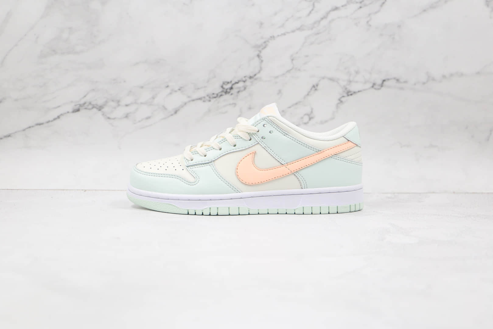 耐克Nike Dunk Low barely纯原版本低帮DUNK薄荷绿粉色板鞋原楦头纸板打造 (ID:65597) - 图片1