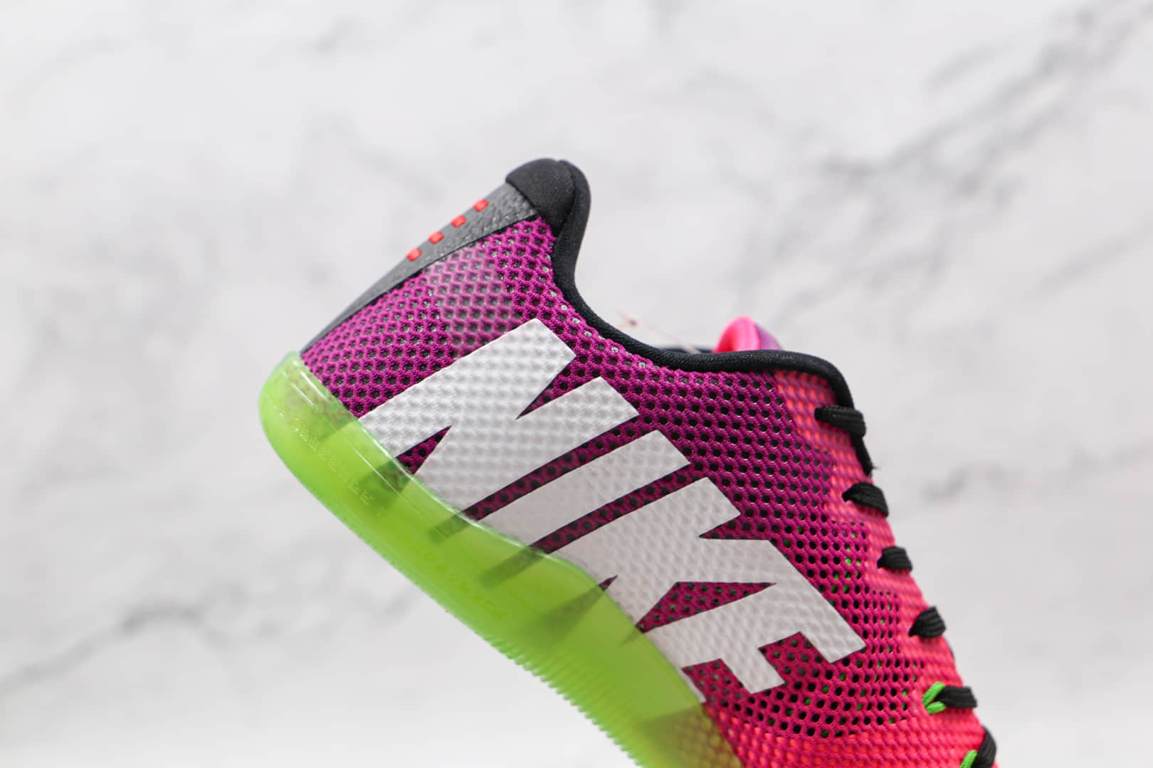 耐克Nike Kobe 11 E纯原版本科比11刺客绿紫色篮球鞋网面运动鞋支持实战 货号:836184-635