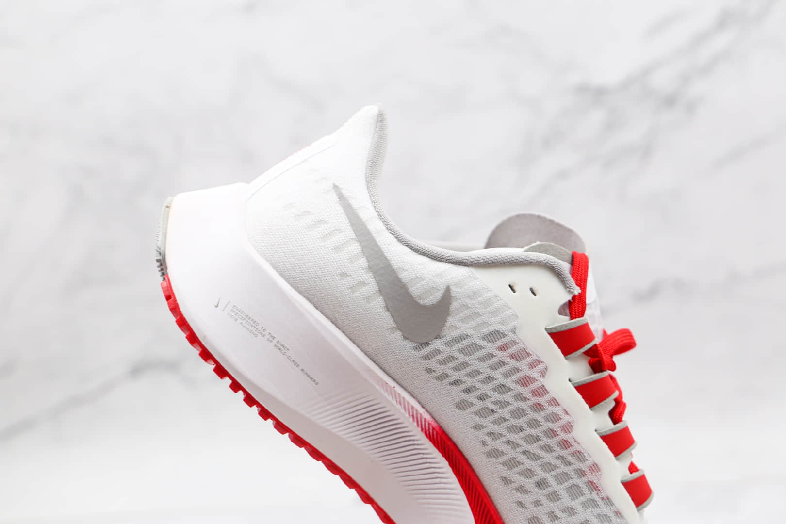 耐克Nike Air Zoom Pegasus 37 PRM纯原版本登月37代大钩白红色跑步鞋原盒原标 货号:CZ5385-100