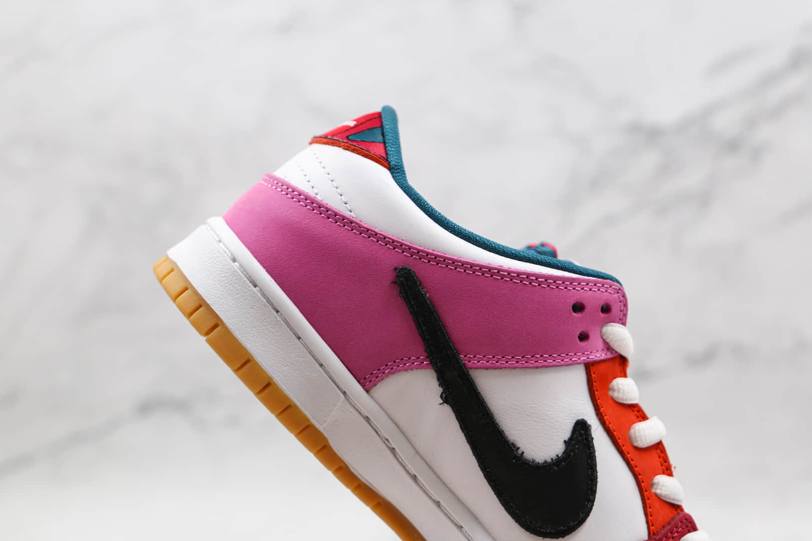 耐克Nike SB Dunk Low Multi-Color 2021 x Parra联名款纯原版本低帮SB DUNK红蓝鸳鸯不规则板鞋内置气垫 货号:DH7695-100