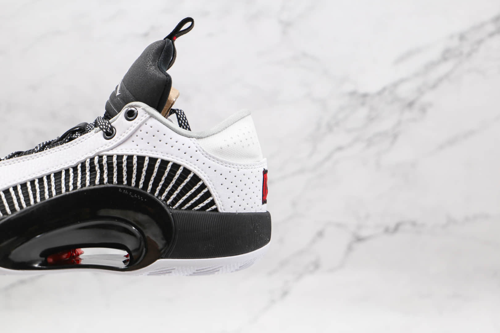 乔丹AIR JORDAN XXXV LOW纯原版本黑白色AJ35代篮球鞋内置Zoom气垫支持实战 货号:CW2459-101
