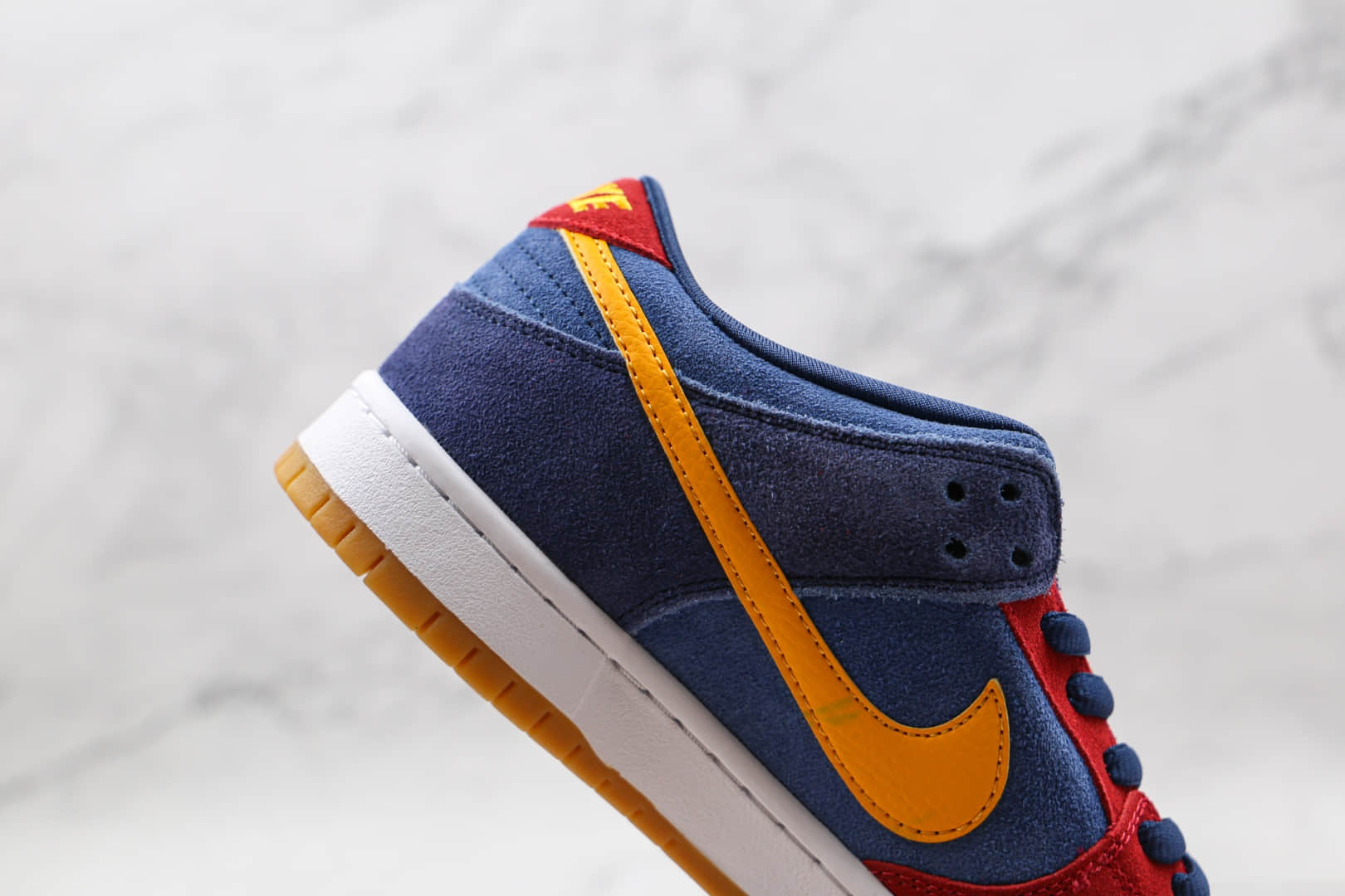 耐克Nike SB Dunk Low Barcelona纯原版本低帮SB DUNK麂皮巴塞罗那红蓝鸳鸯板鞋原楦头纸板打造 货号:DJ0606-400