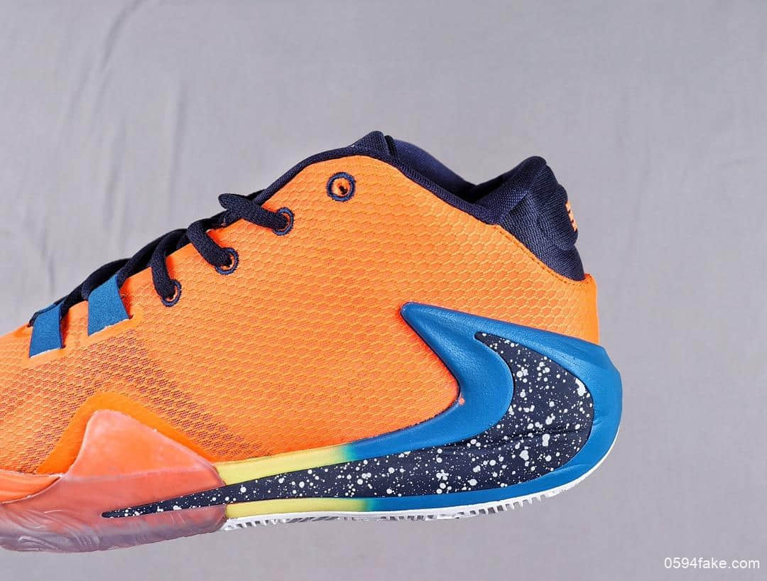 耐克Nike Zoom Freak 1公司级版本字母哥一代签名实战篮球鞋 货号:BQ5422-800
