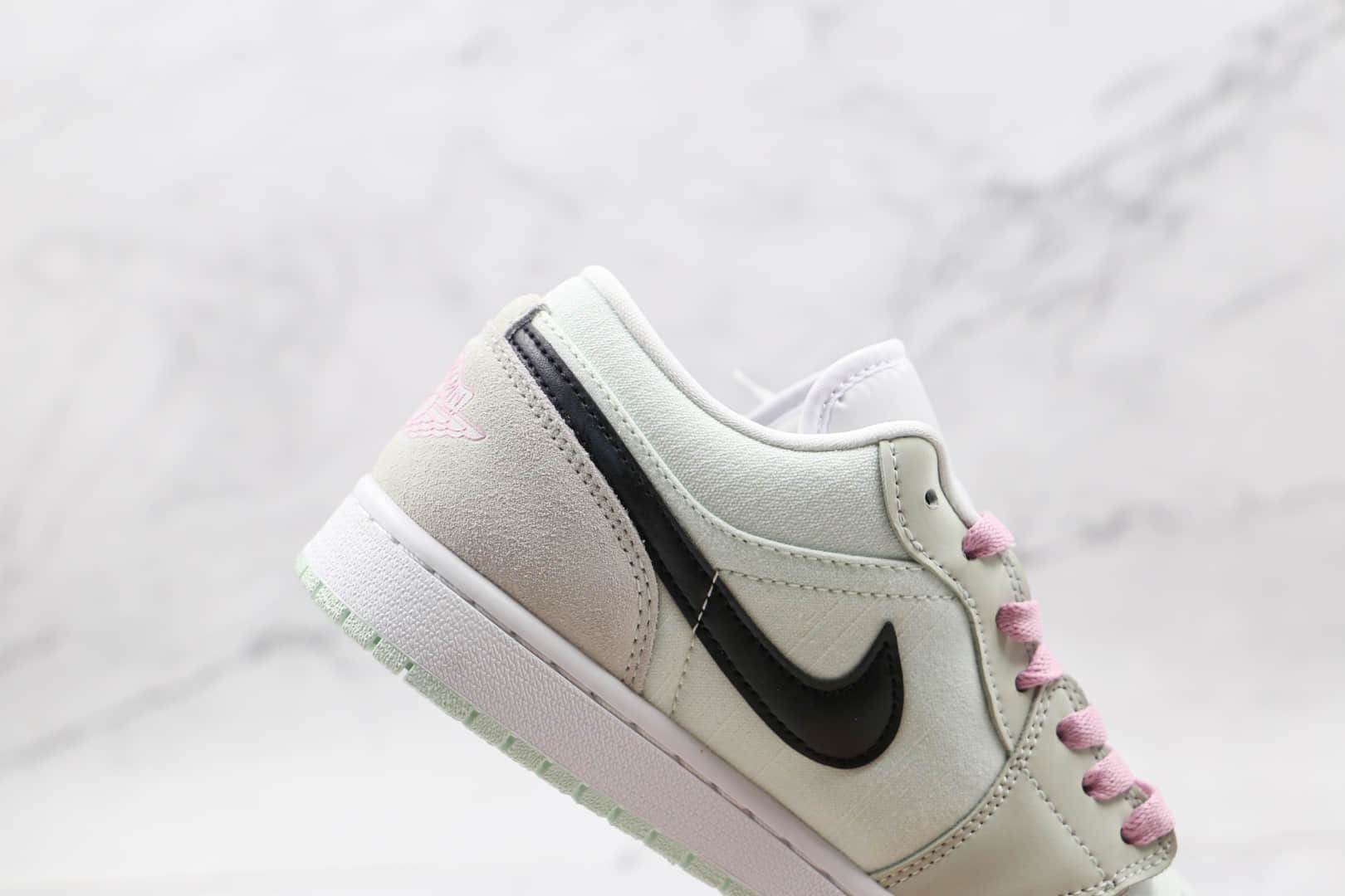 乔丹Air Jordan 1 Low纯原版本低帮AJ1蒂芙尼绿樱花粉板鞋原档案数据开发 货号:CZ0776-300