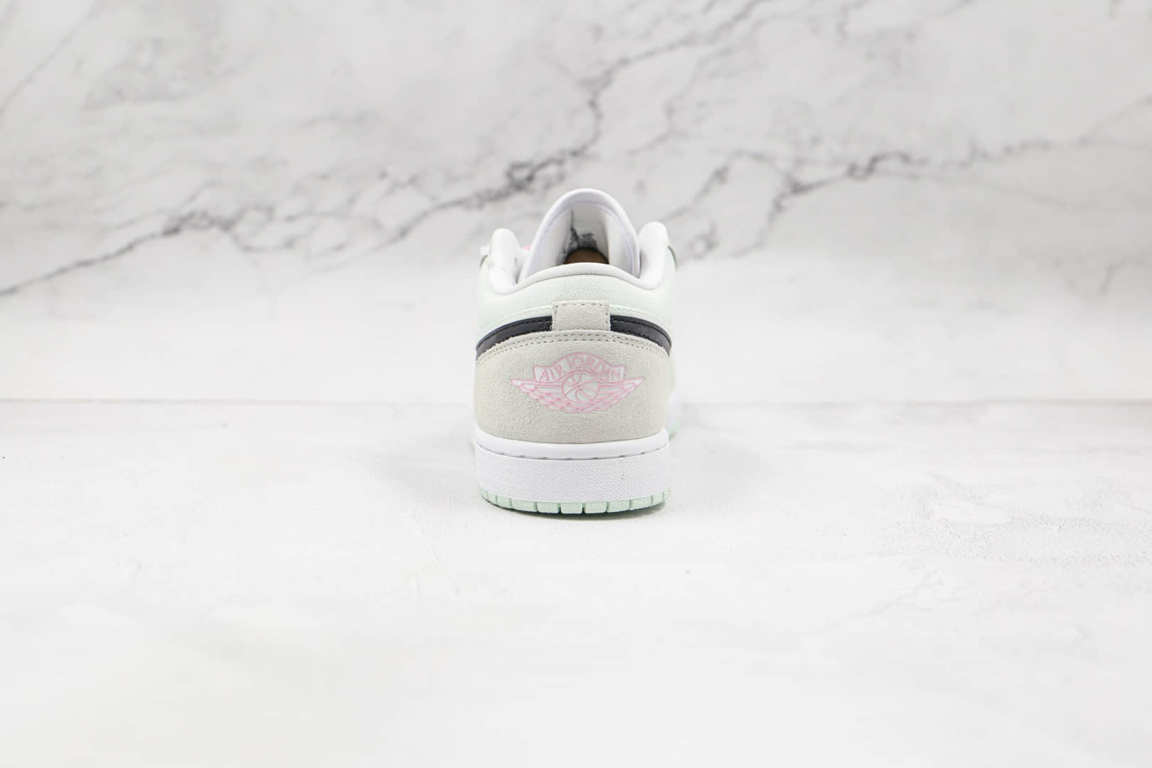 乔丹Air Jordan 1 Low纯原版本低帮AJ1蒂芙尼绿樱花粉板鞋原档案数据开发 货号:CZ0776-300