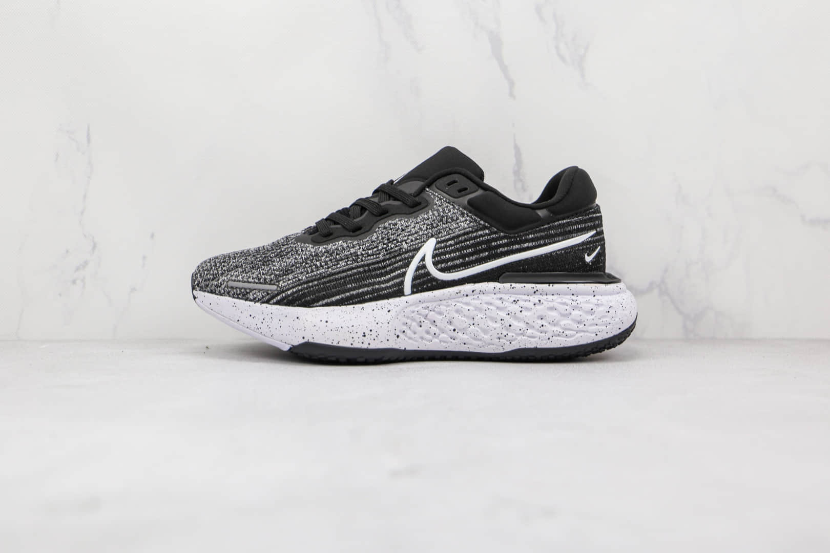 耐克Nike ZoomX Invincible Run FK纯原版本透气编织黑白色慢跑鞋原盒原标 (ID:70666) - 图片1