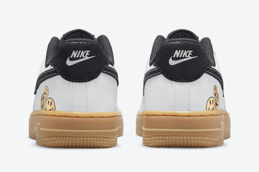 “Have a Nike Day“主题!全新笑脸AF1首度曝光! 货号:DO5856-100