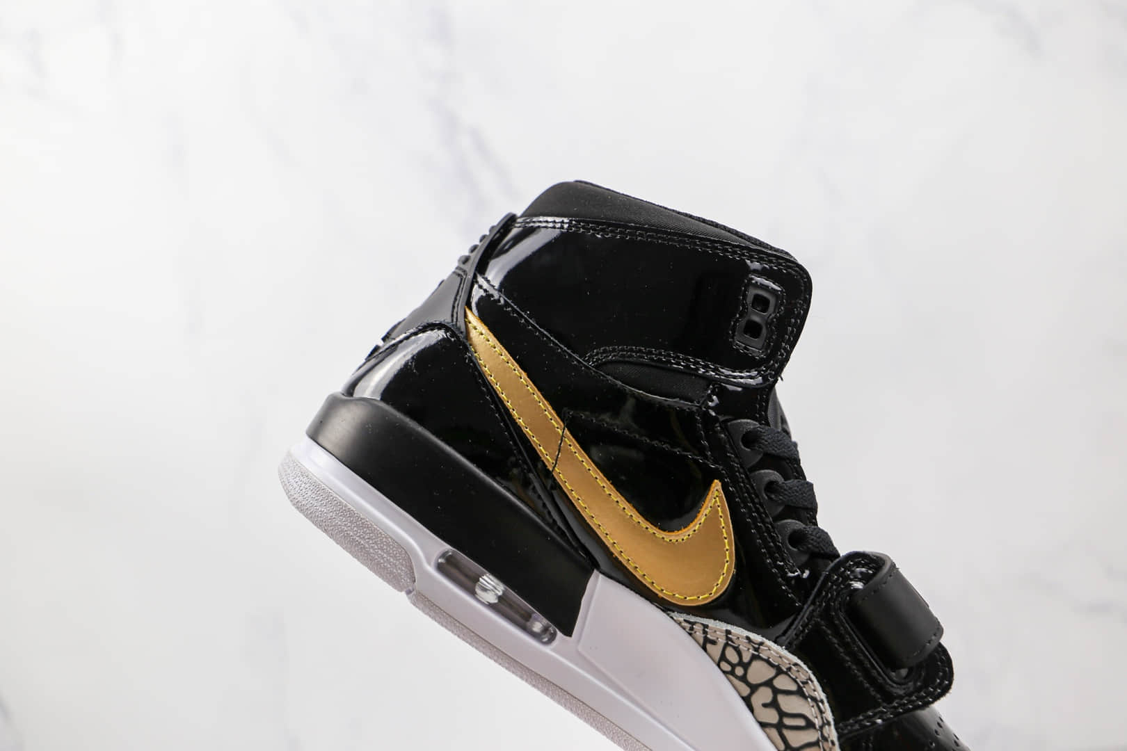 乔丹Air Jordan Legacy 312纯原版本高帮AJ312黑金色篮球鞋原楦头纸板打造 货号:AV3922-007