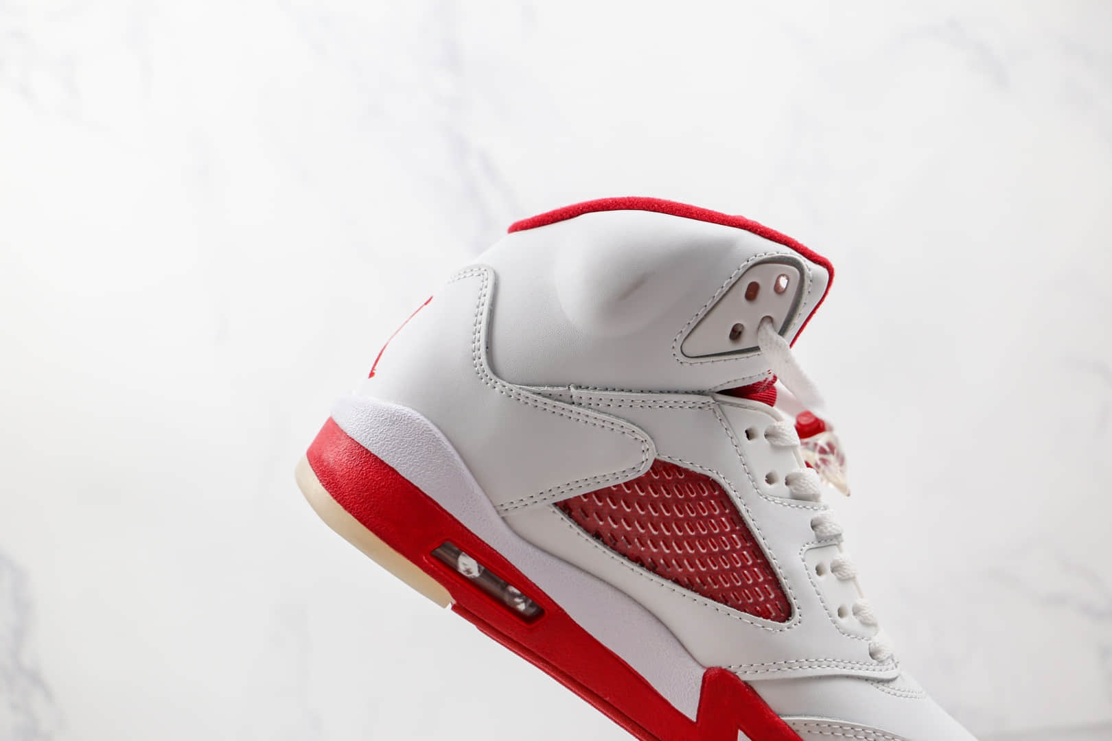 乔丹Air Jordan Retro 5 Pink纯原版本情人节AJ5白粉色篮球鞋原档案数据开发 货号:440892-106