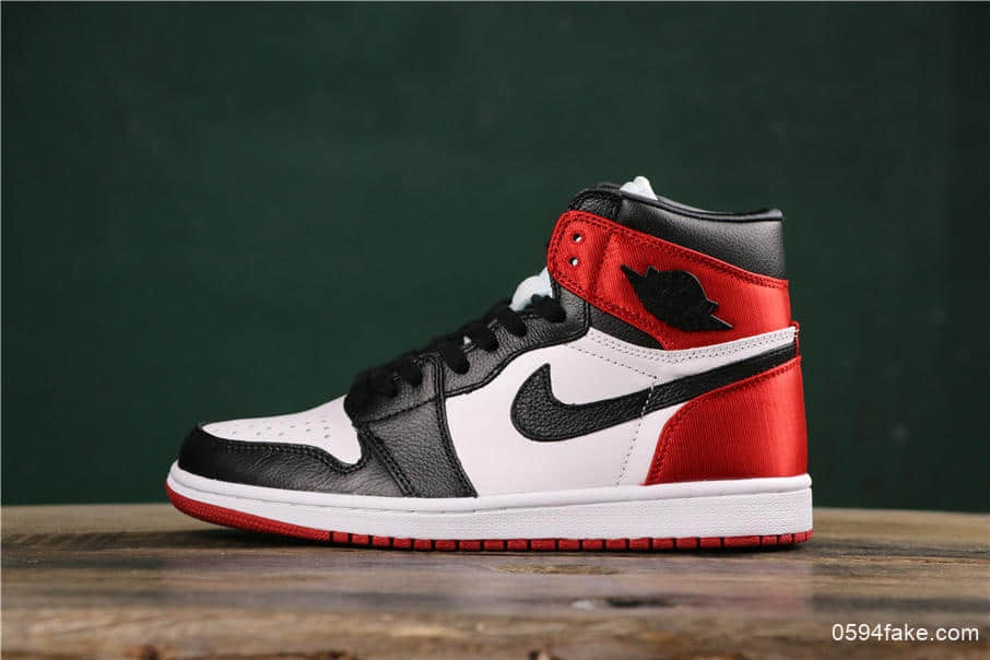 乔丹Air Jordan 1 Satin WMNS Black Toe原厂复刻AJ1丝绸扣碎TOP纯原版本丝绸黑脚趾 货号:CD0461-016
