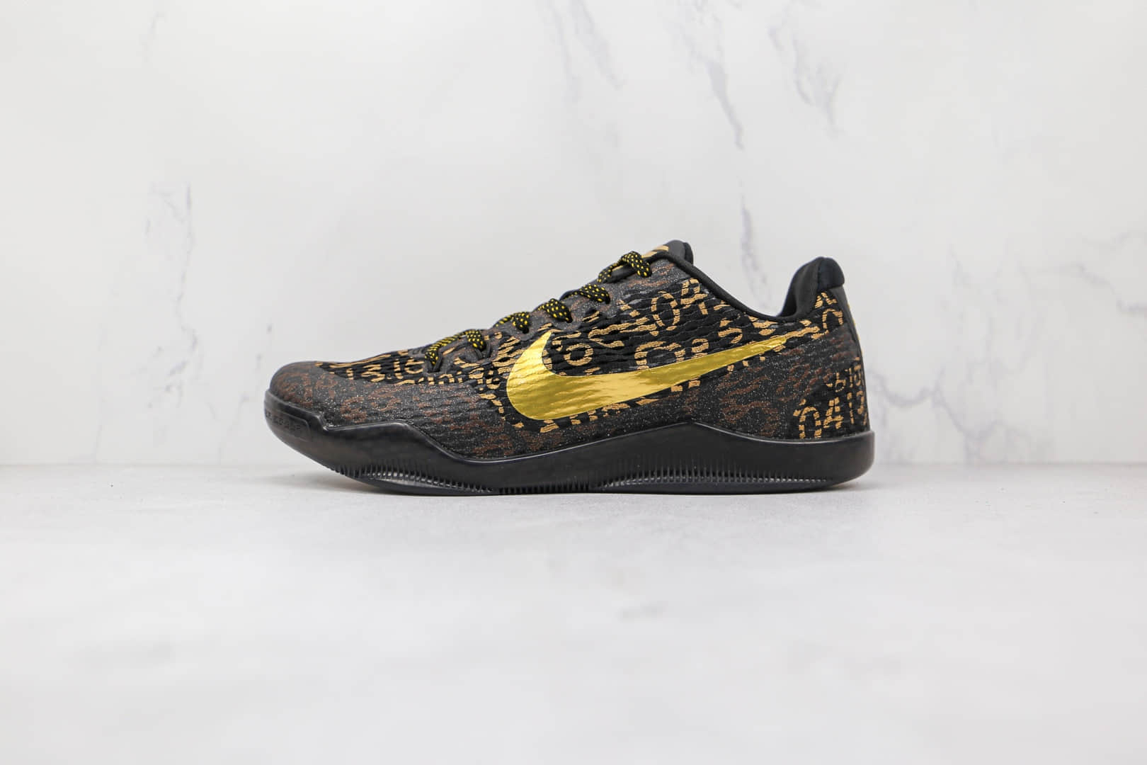 耐克Nike Kobe 11 EM纯原版本科比11代黑金色数字印花篮球鞋支持实战 (ID:71811) - 图片1