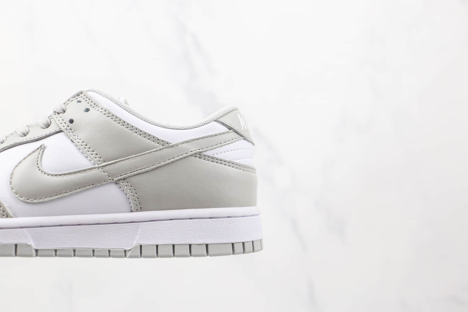 耐克Nike Dunk Low纯原版本低帮DUNK白灰色板鞋原楦头纸板打造 货号:DD1391-103