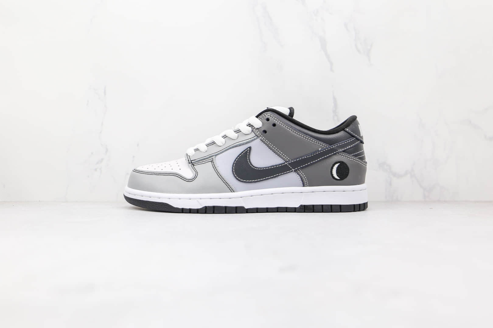 耐克Nike SB Dunk Low Lunar Eclipse East纯原版本低帮SB DUNK月亮灰黑色板鞋内置气垫 (ID:72865) - 图片1