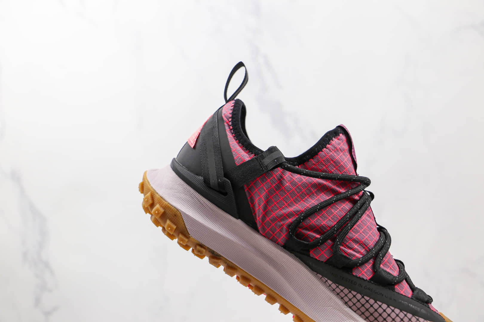耐克Nike ACG Mountain Fly Low Fossil Stone纯原版本黑粉色网状ACG登山鞋原档案数据开发 货号:DC9045-500