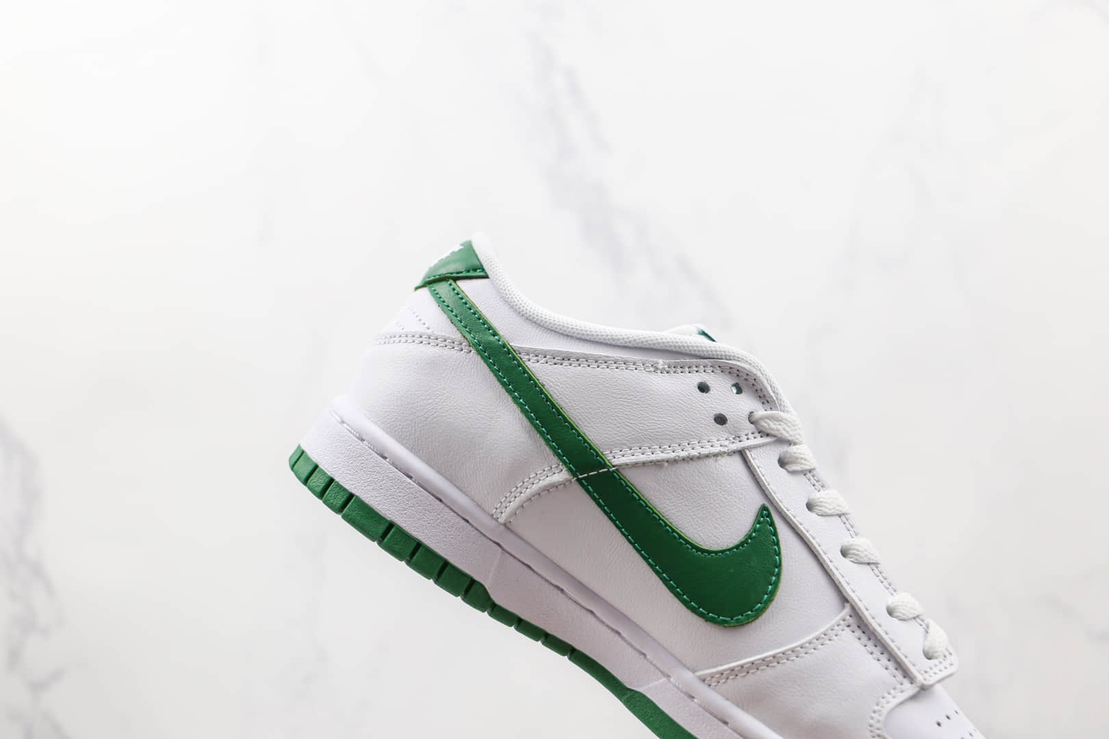耐克Nike SB Dunk Low纯原版本低帮SB DUNK白绿色板鞋内置气垫原盒原标 货号:DD1503-112