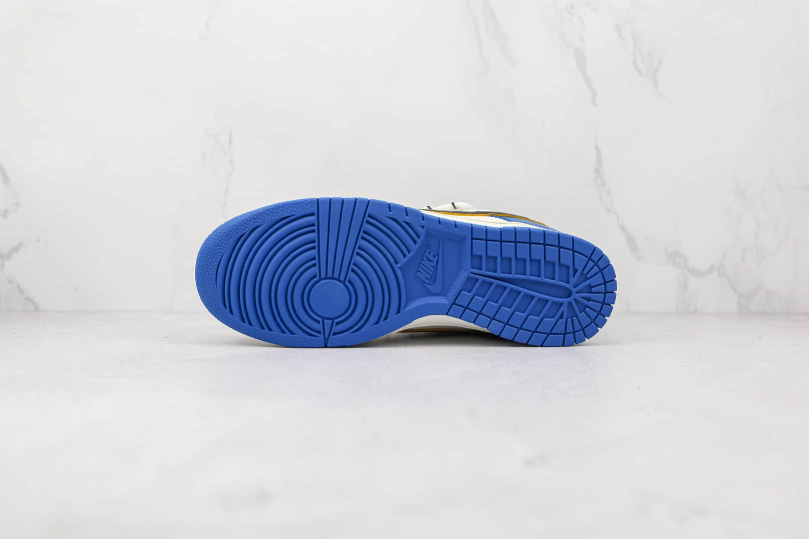 耐克Nike SB Dunk Low纯原版本低帮SB DUNK客制联名款白黑蓝色板鞋原鞋开模一比一打造 货号:DD1391-001