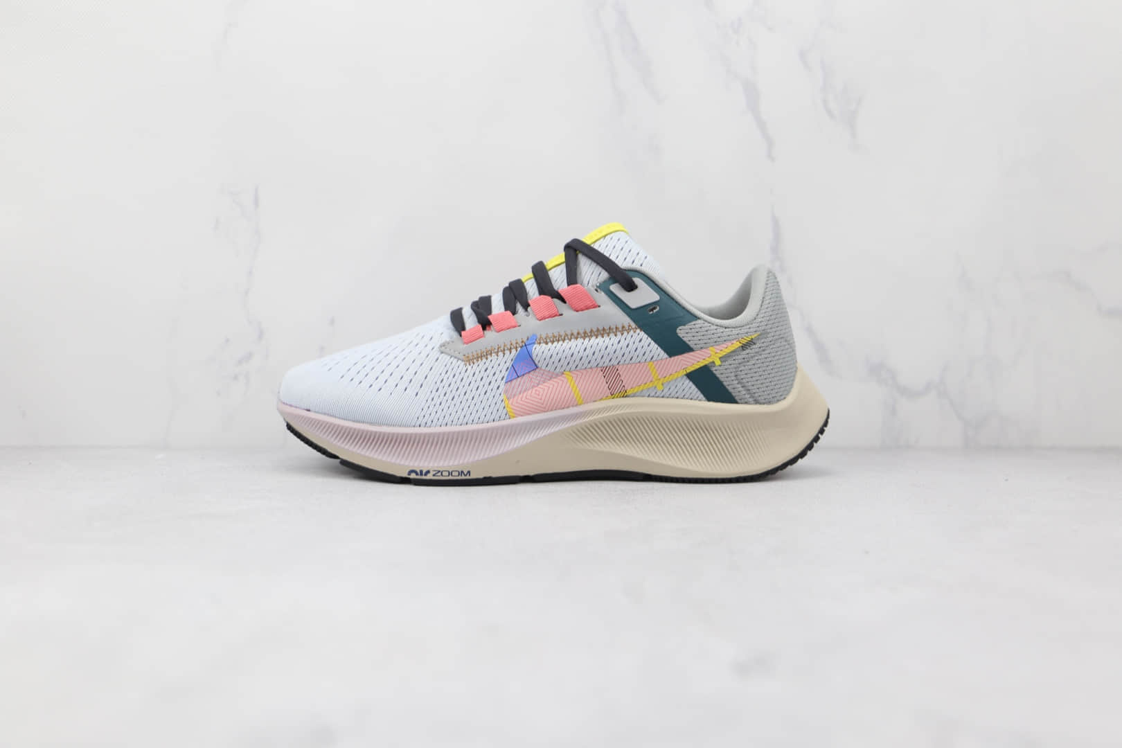 耐克Nike Air Zoom Pegasus 38纯原版本登月飞马38代灰粉色慢跑鞋原楦头纸板打造 (ID:75655) - 图片1