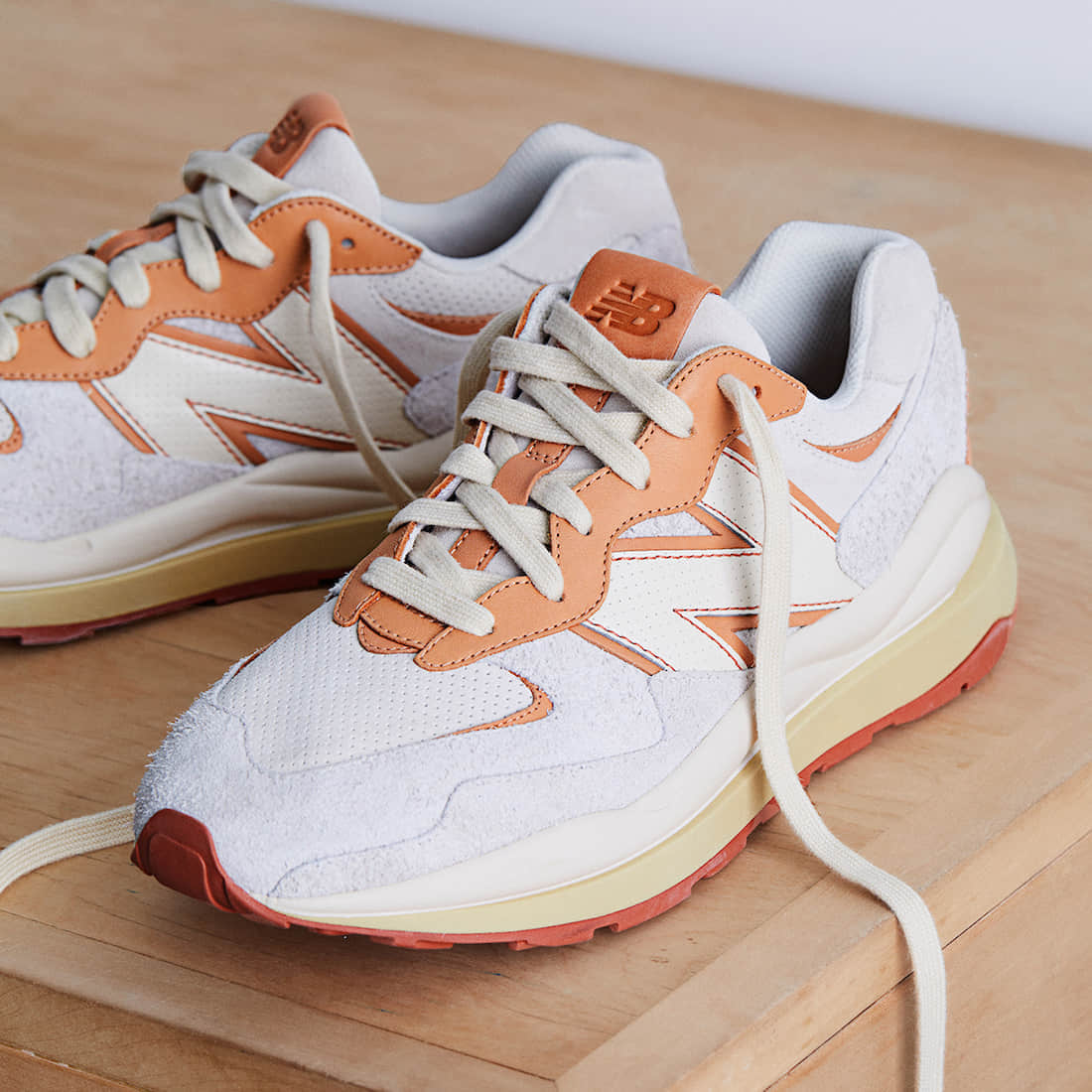 灵感源于长岛东端秋日!全新Todd Snyder x NB57/40现已发售!