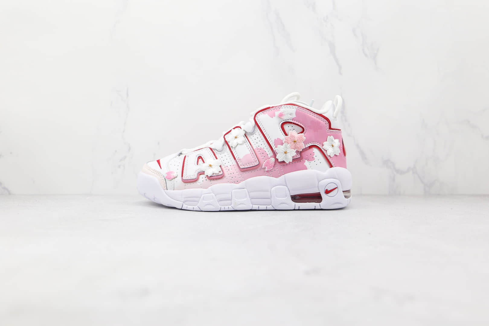耐克Nike Air More Uptempo纯原版本皮蓬樱花粉篮球鞋原楦头纸板打造 (ID:75918) - 图片1