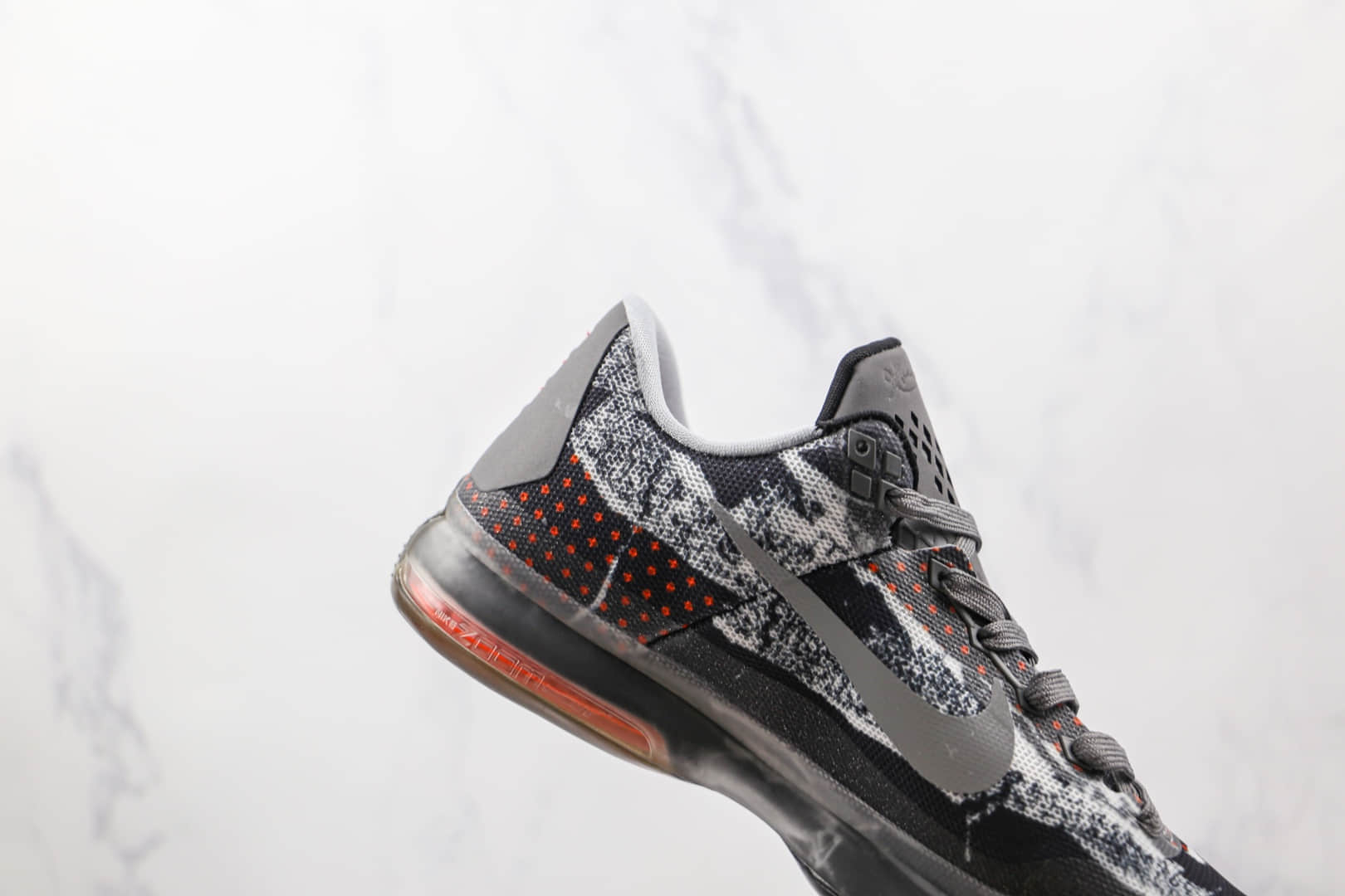 耐克NIKE Kobe X EP纯原版本科比十代灰鸽子实战篮球鞋内置气垫 货号:705317-001
