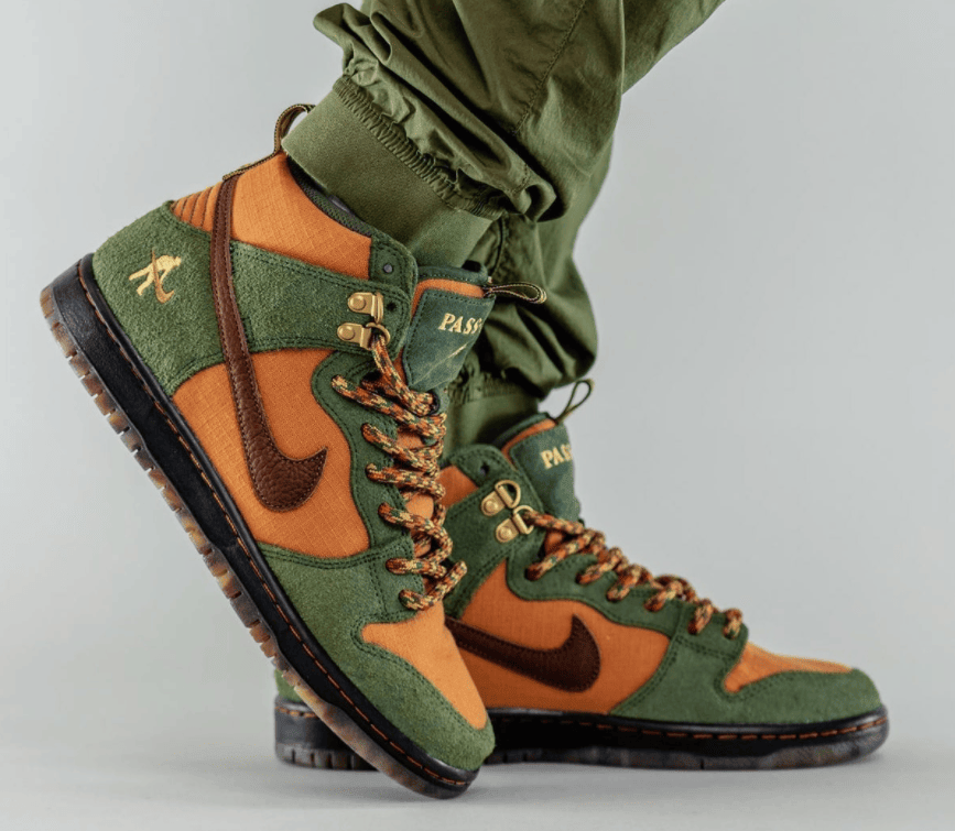 户外登山靴造型!全新Pass~Port x Nike SB Dunk Hi实物曝光! 货号:DO6119-300