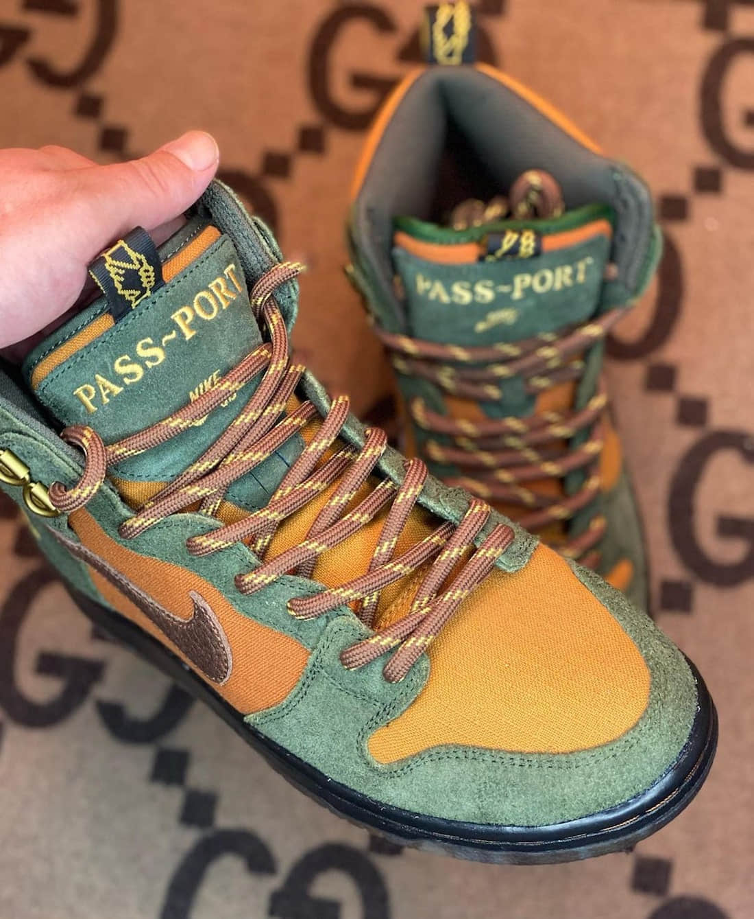 户外登山靴造型!全新Pass~Port x Nike SB Dunk Hi实物曝光! 货号:DO6119-300