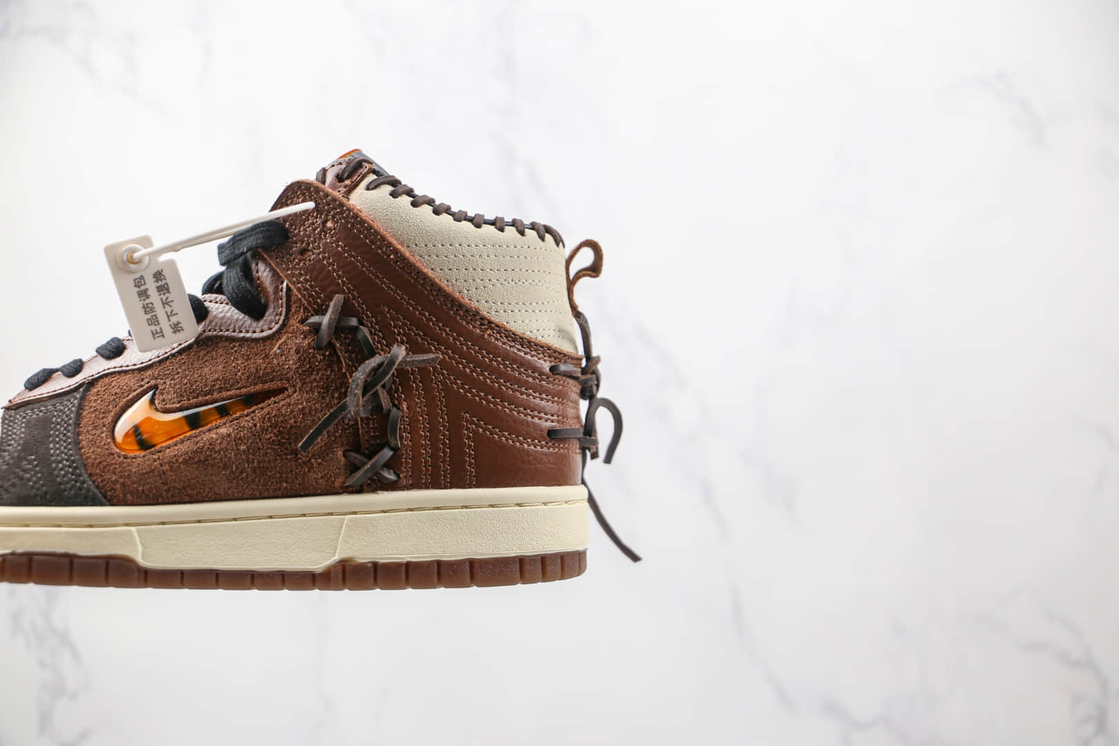耐克Nike Dunk High x Bodega联名款纯原版本高帮彩虹缝线棕色亲友限定板鞋原楦头纸板打造 货号：CZ8125-200